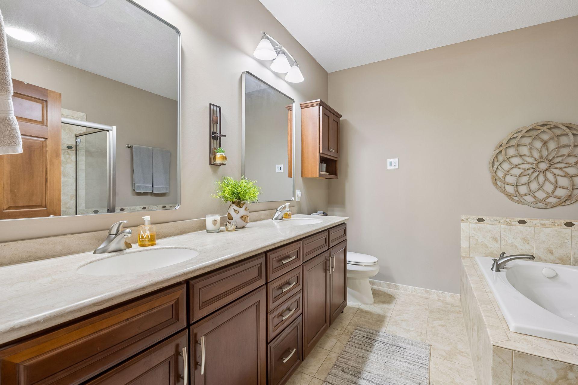 1454 Steeplechase Lane Unit: 18