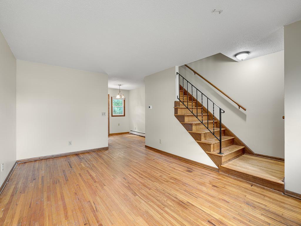 141 9th Avenue N
