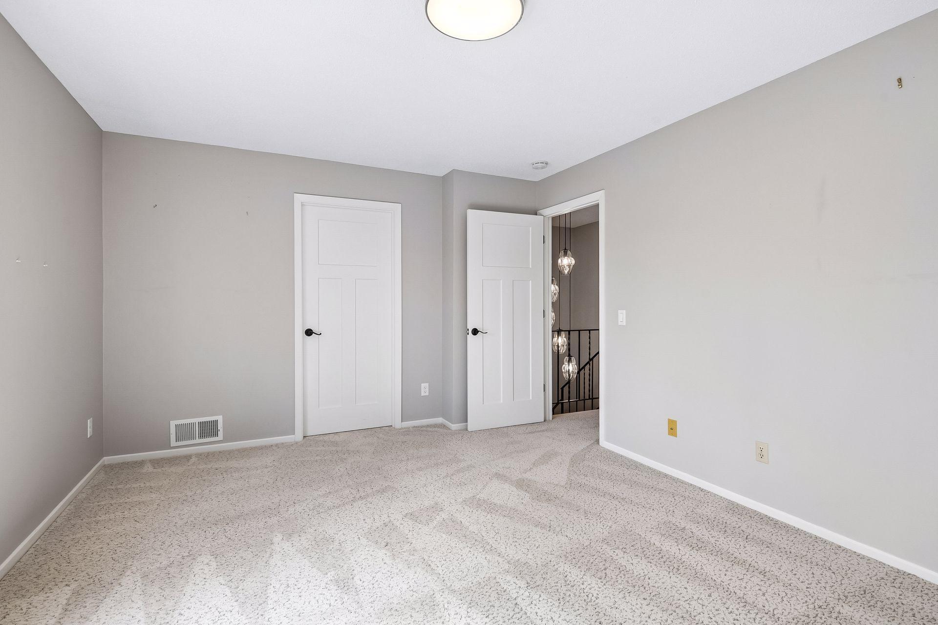 1092 Ivy Hill Drive