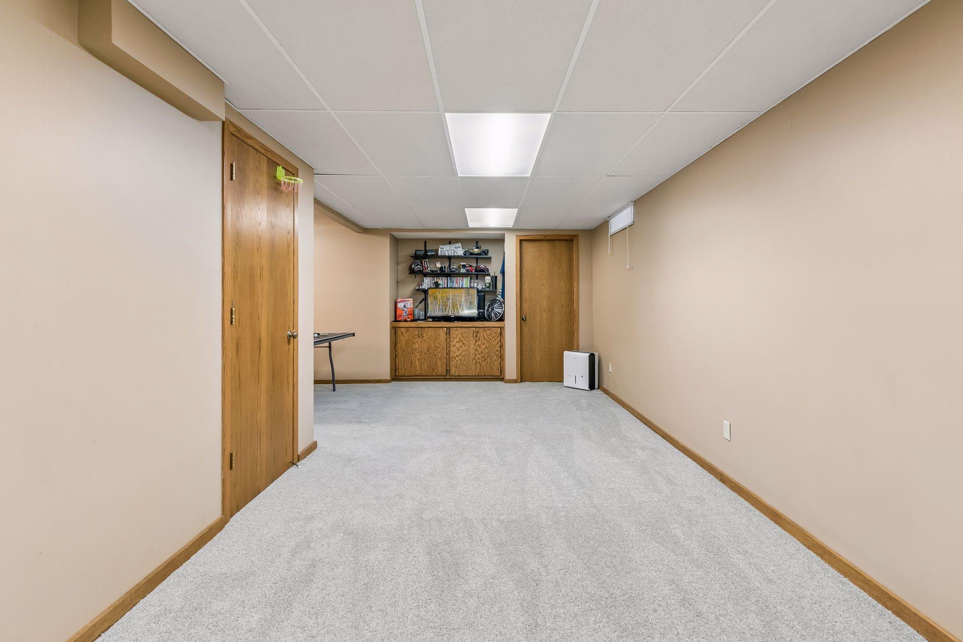 900 Nina Court
