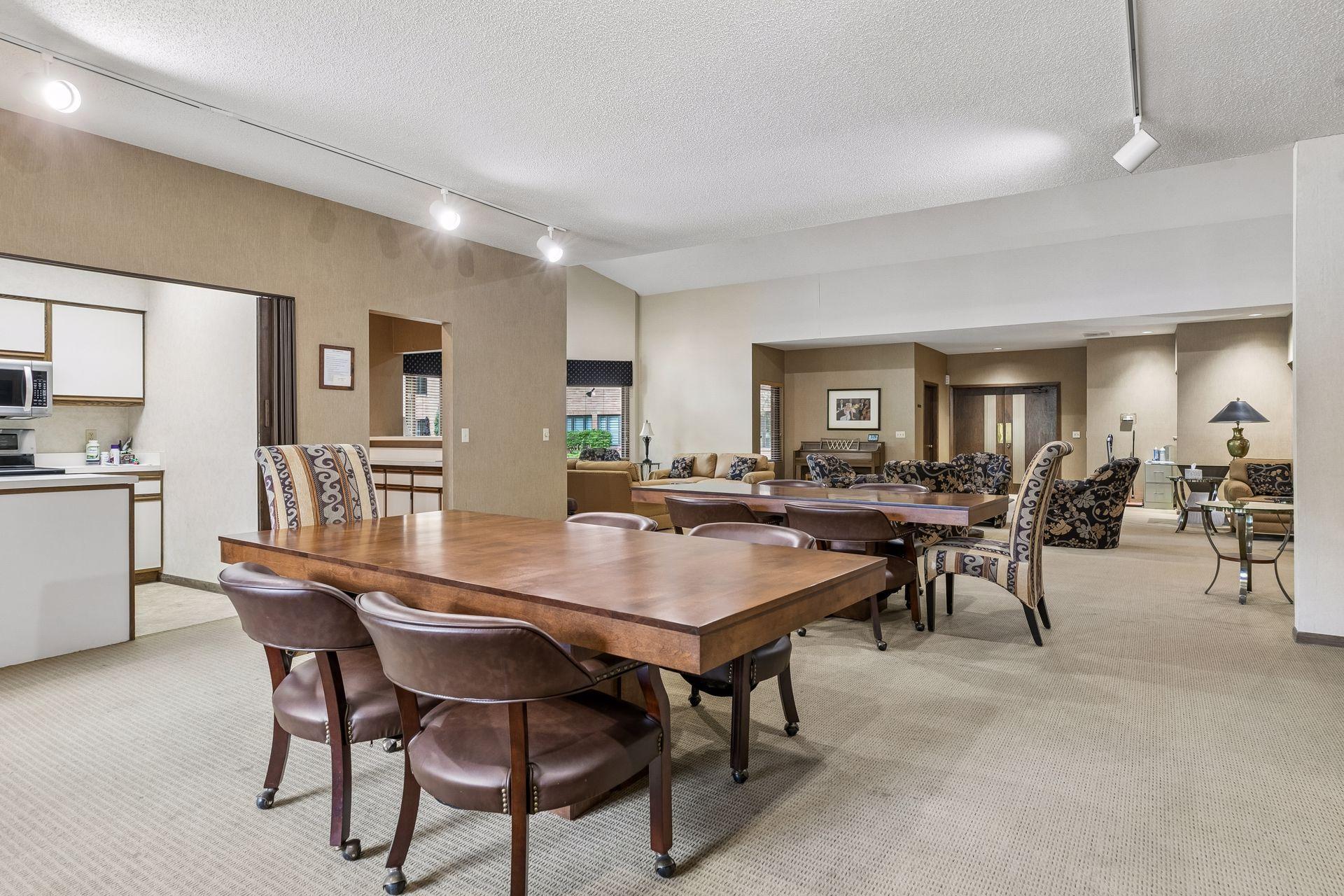 1830 Eagle Ridge Drive Unit: 2003