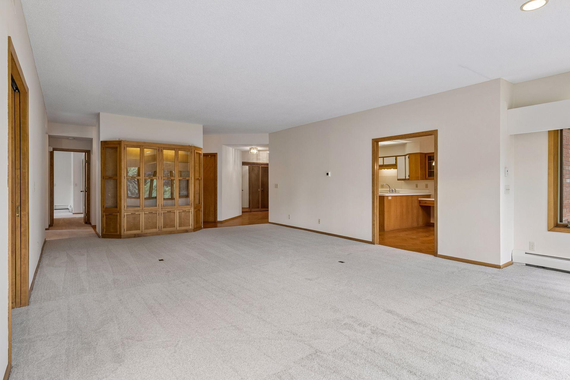 1830 Eagle Ridge Drive Unit: 2003