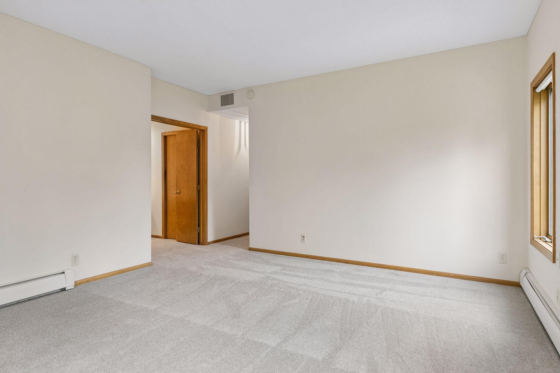 1830 Eagle Ridge Drive Unit: 2003