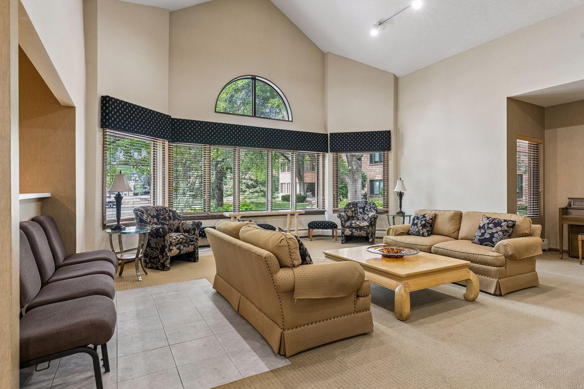1830 Eagle Ridge Drive Unit: 2003