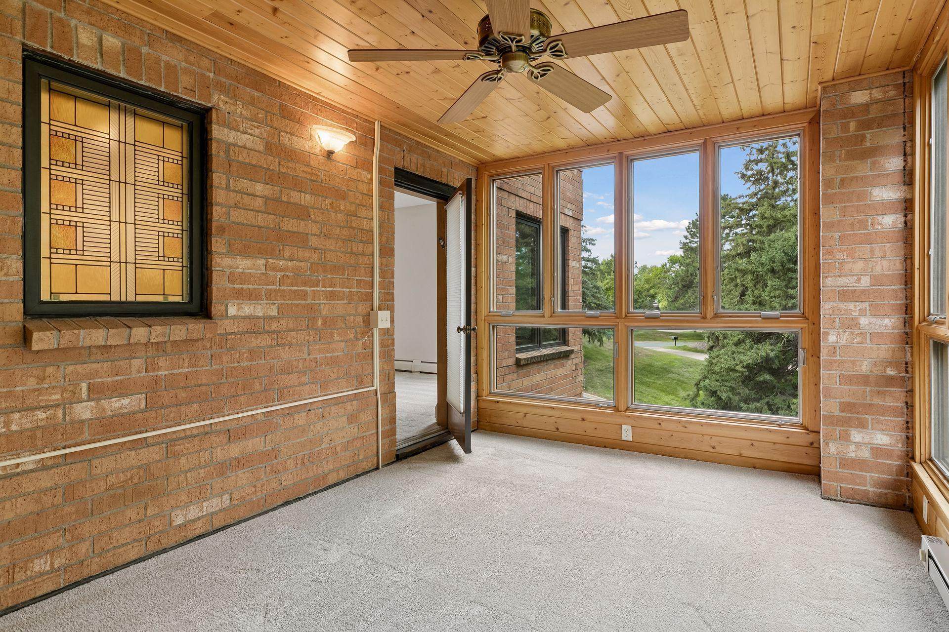 1830 Eagle Ridge Drive Unit: 2003