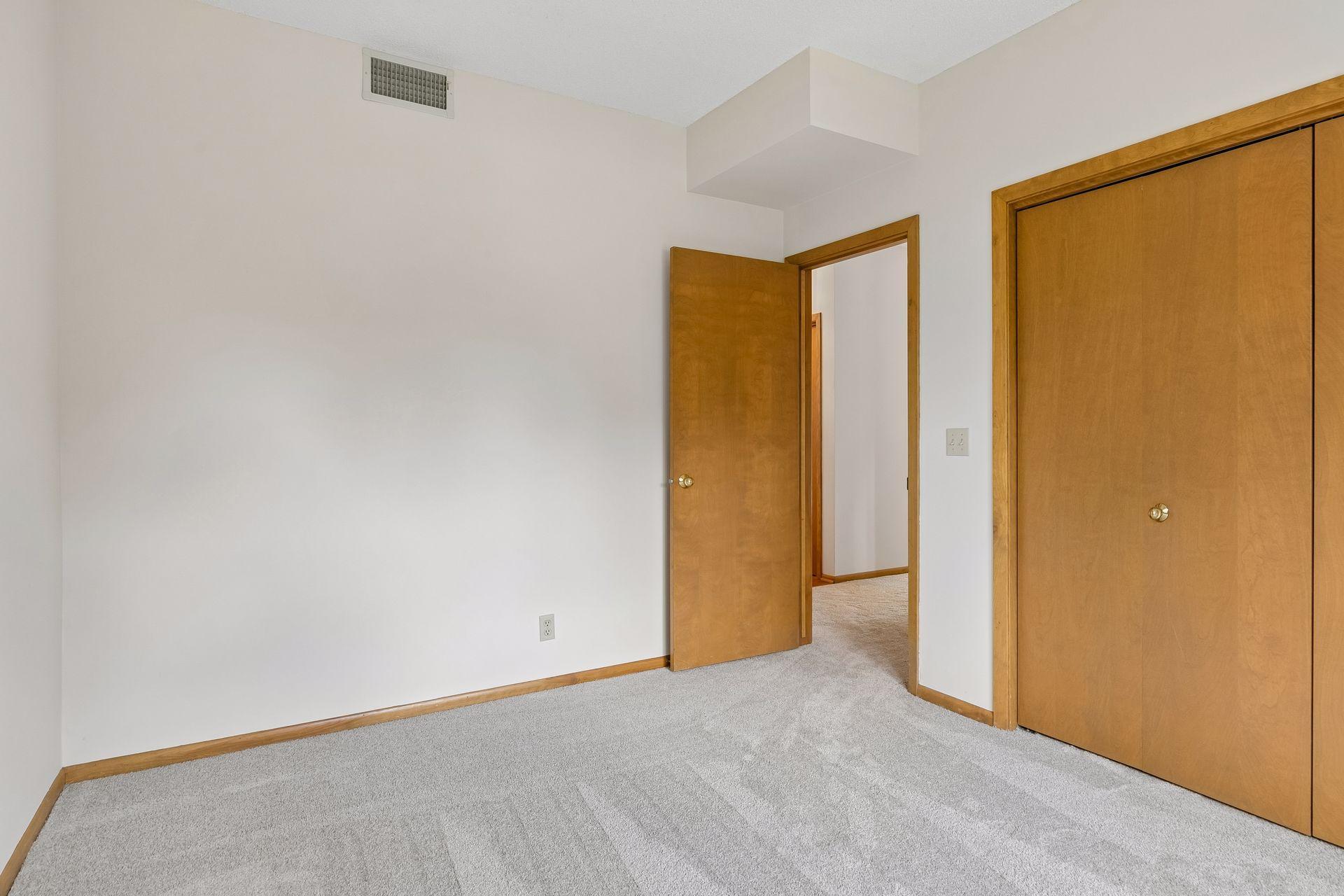 1830 Eagle Ridge Drive Unit: 2003