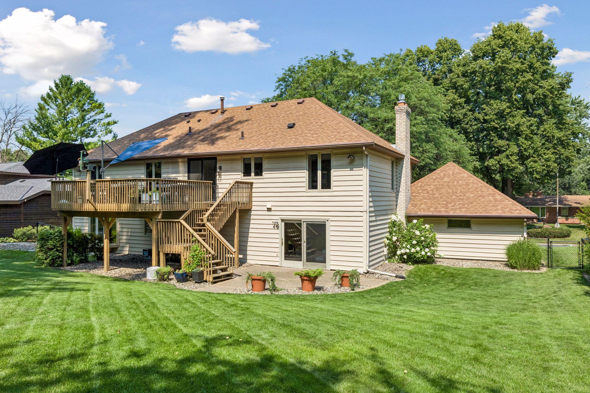 1544 Mccarthy Road
