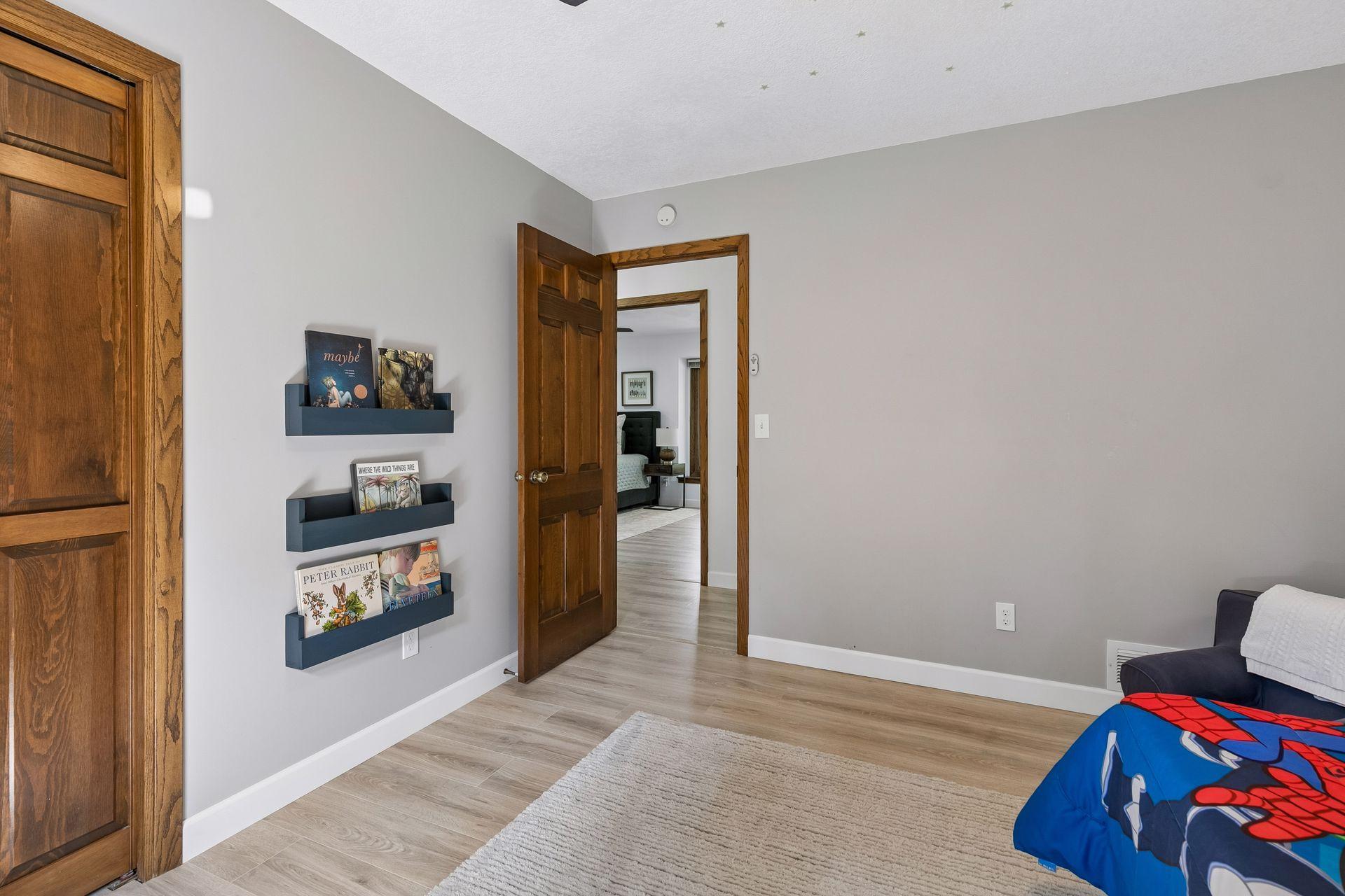 1544 Mccarthy Road