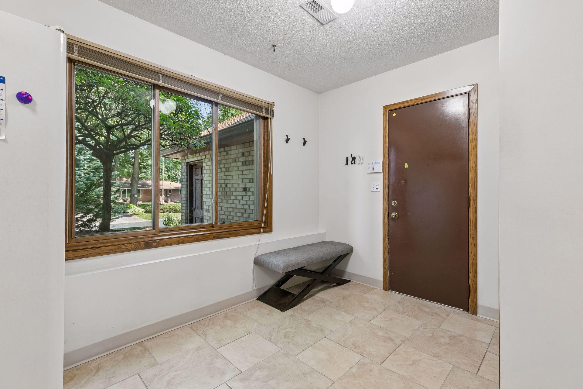 1544 Mccarthy Road