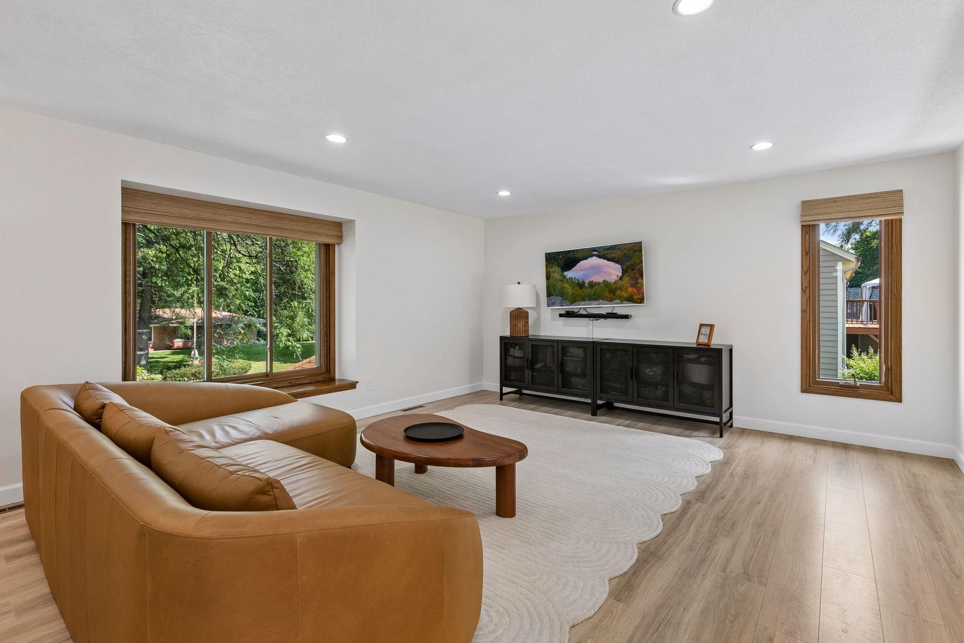 1544 Mccarthy Road