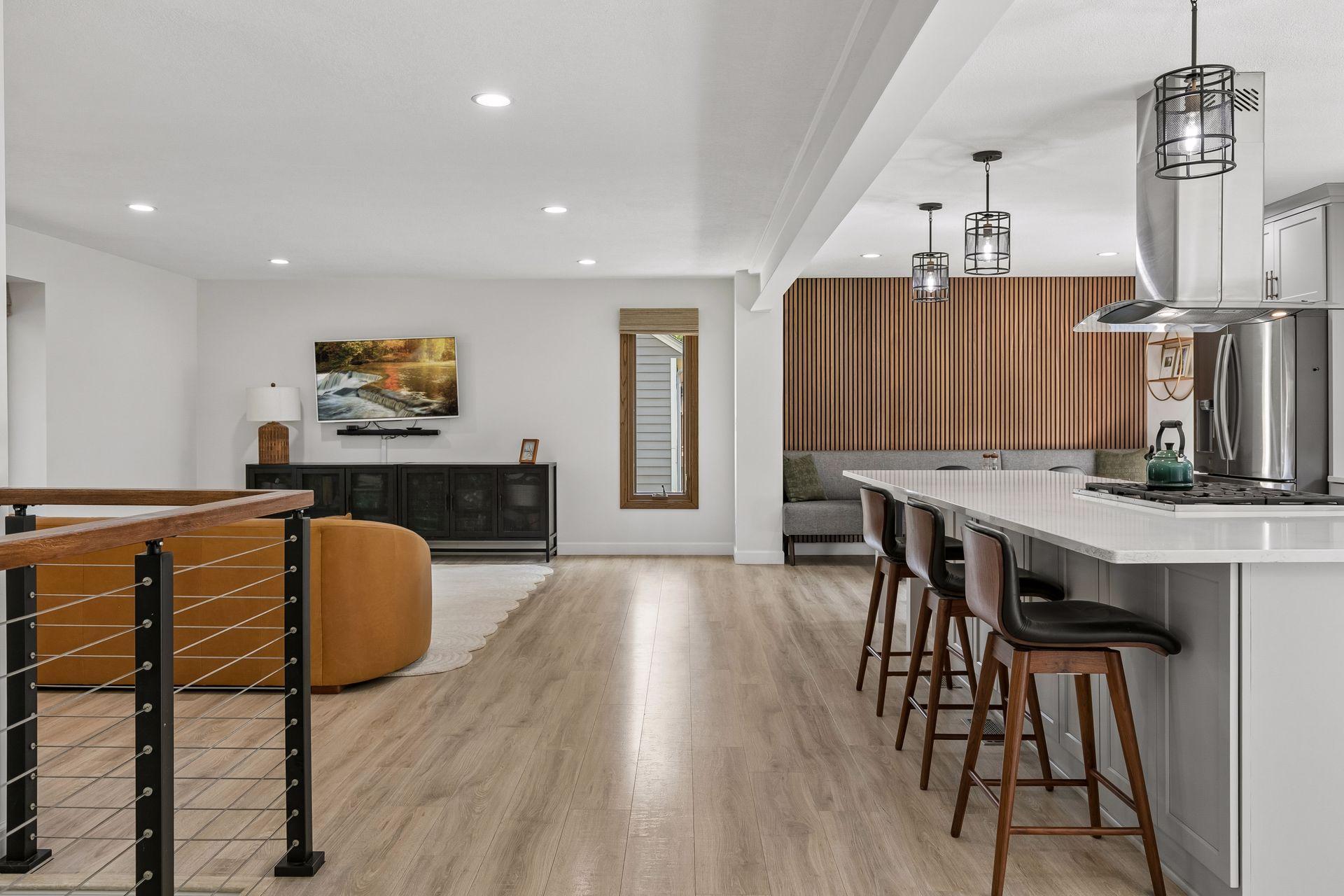 1544 Mccarthy Road