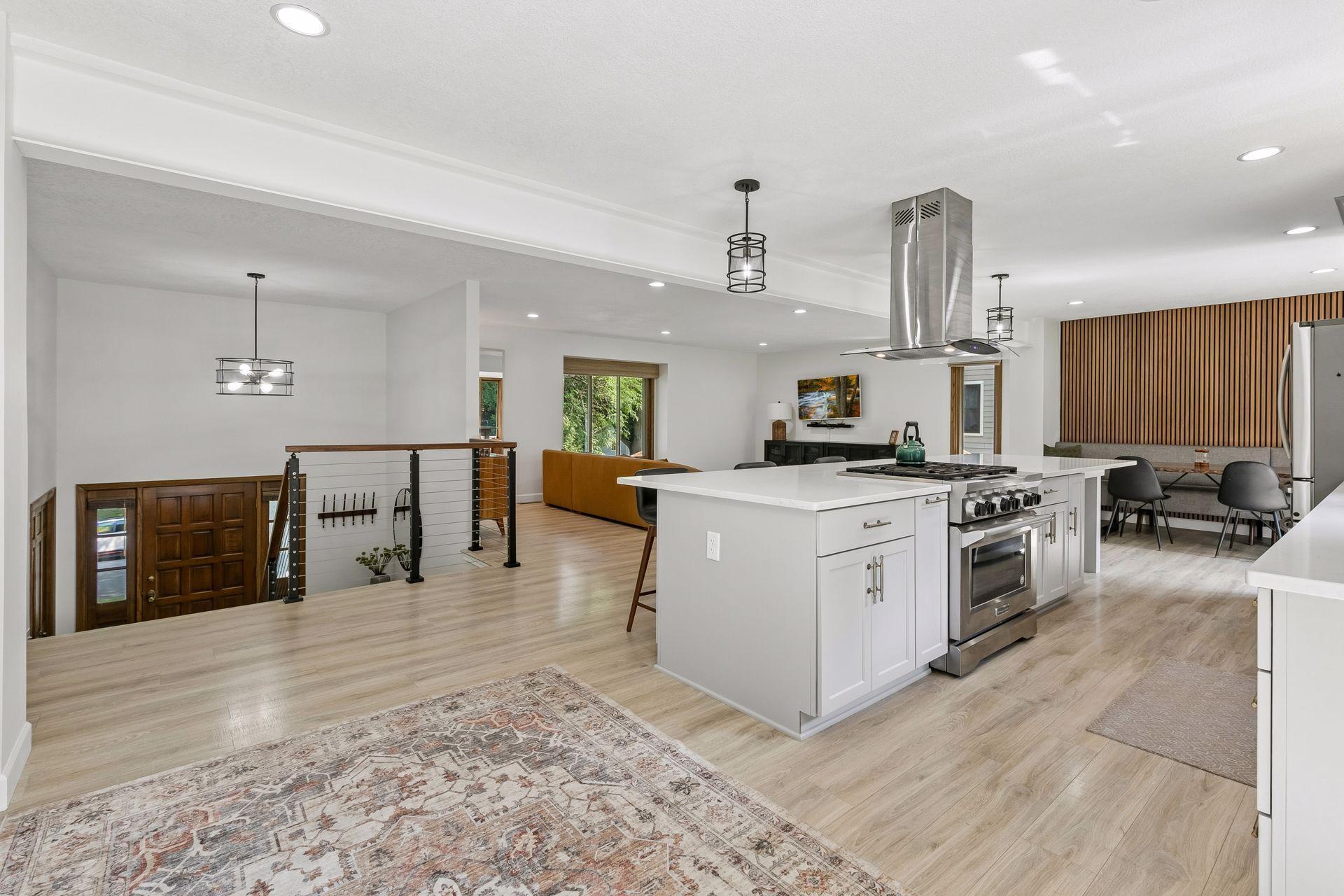 1544 Mccarthy Road