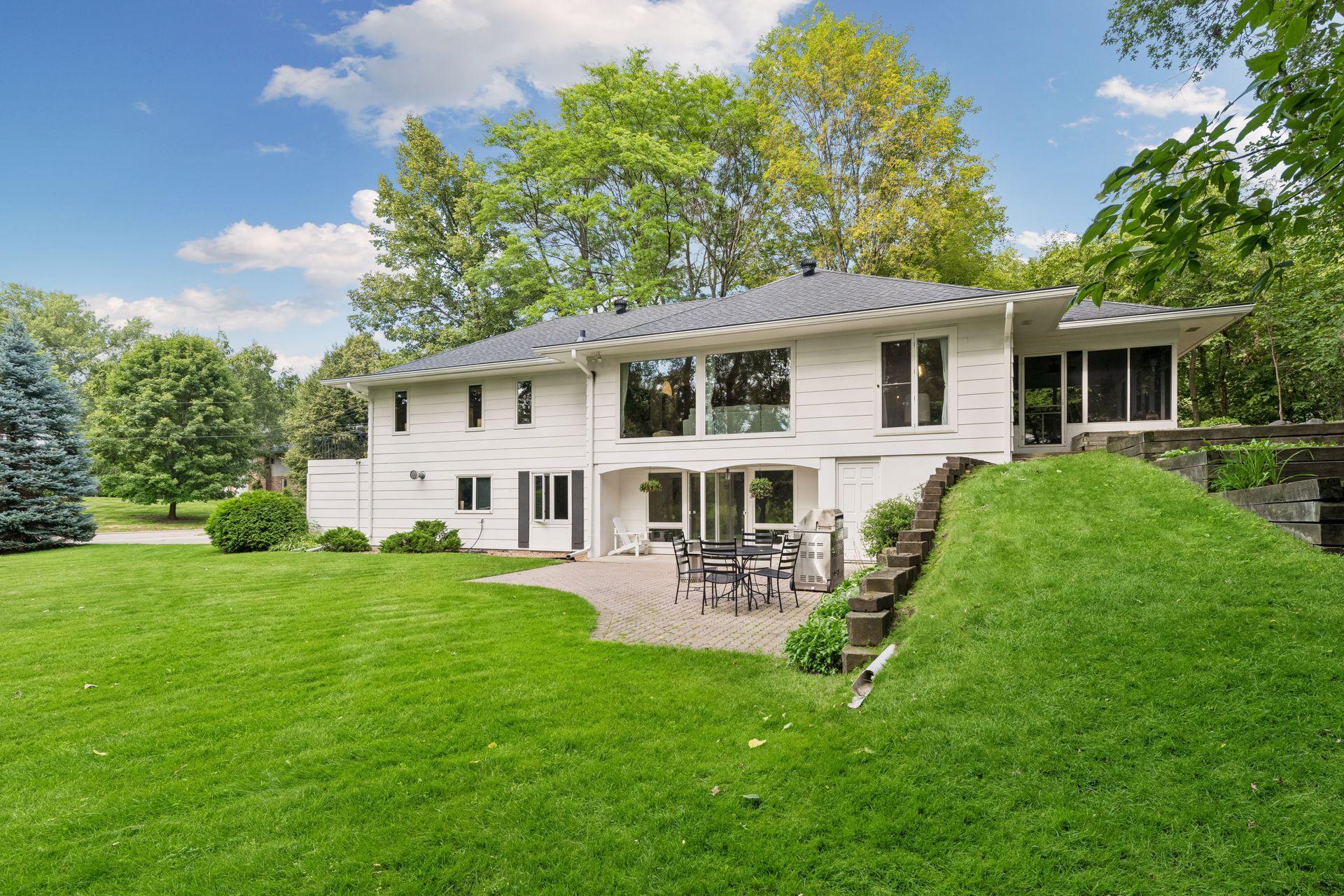 2312 Sheridan Hills Road