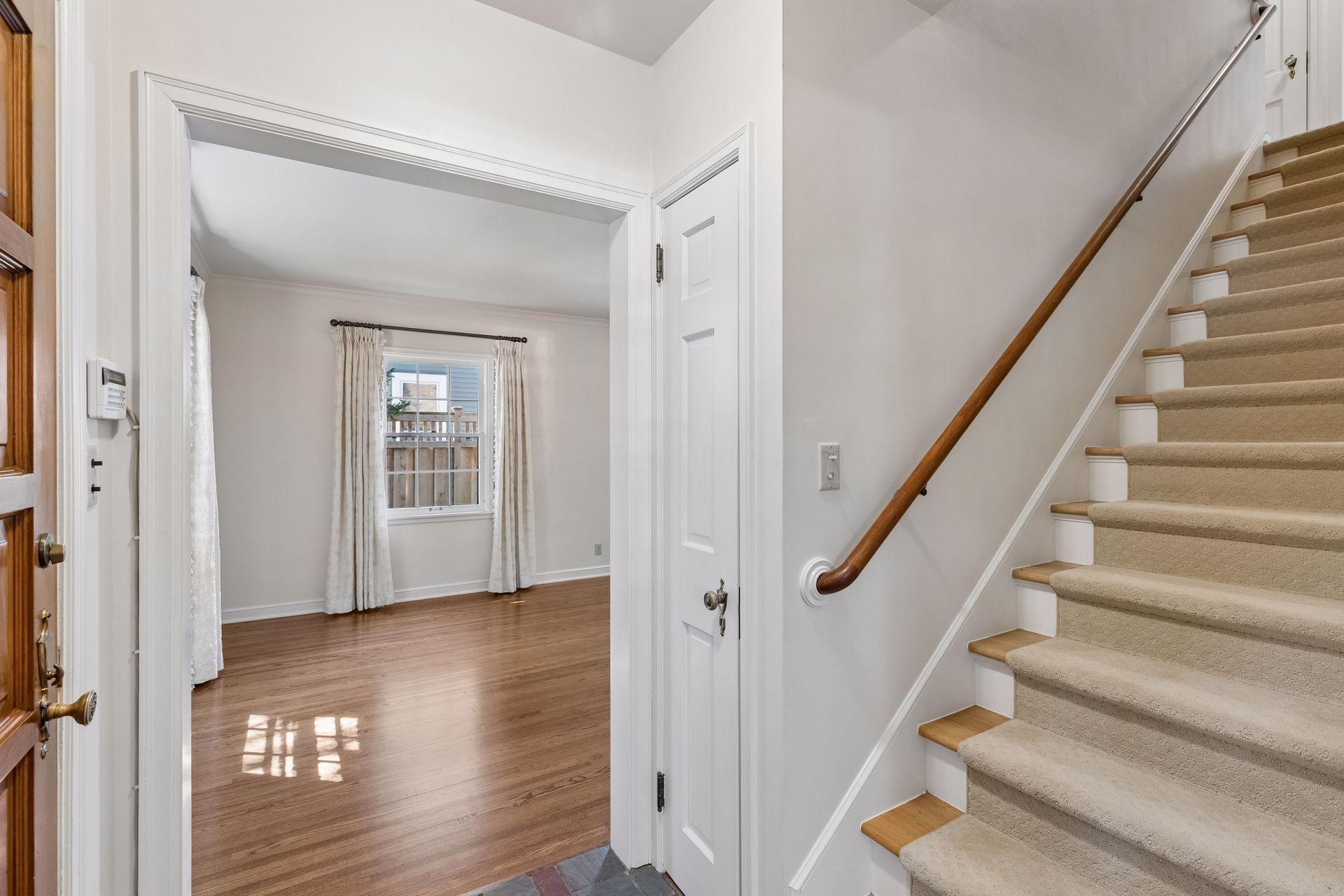 671 Josephine Place
