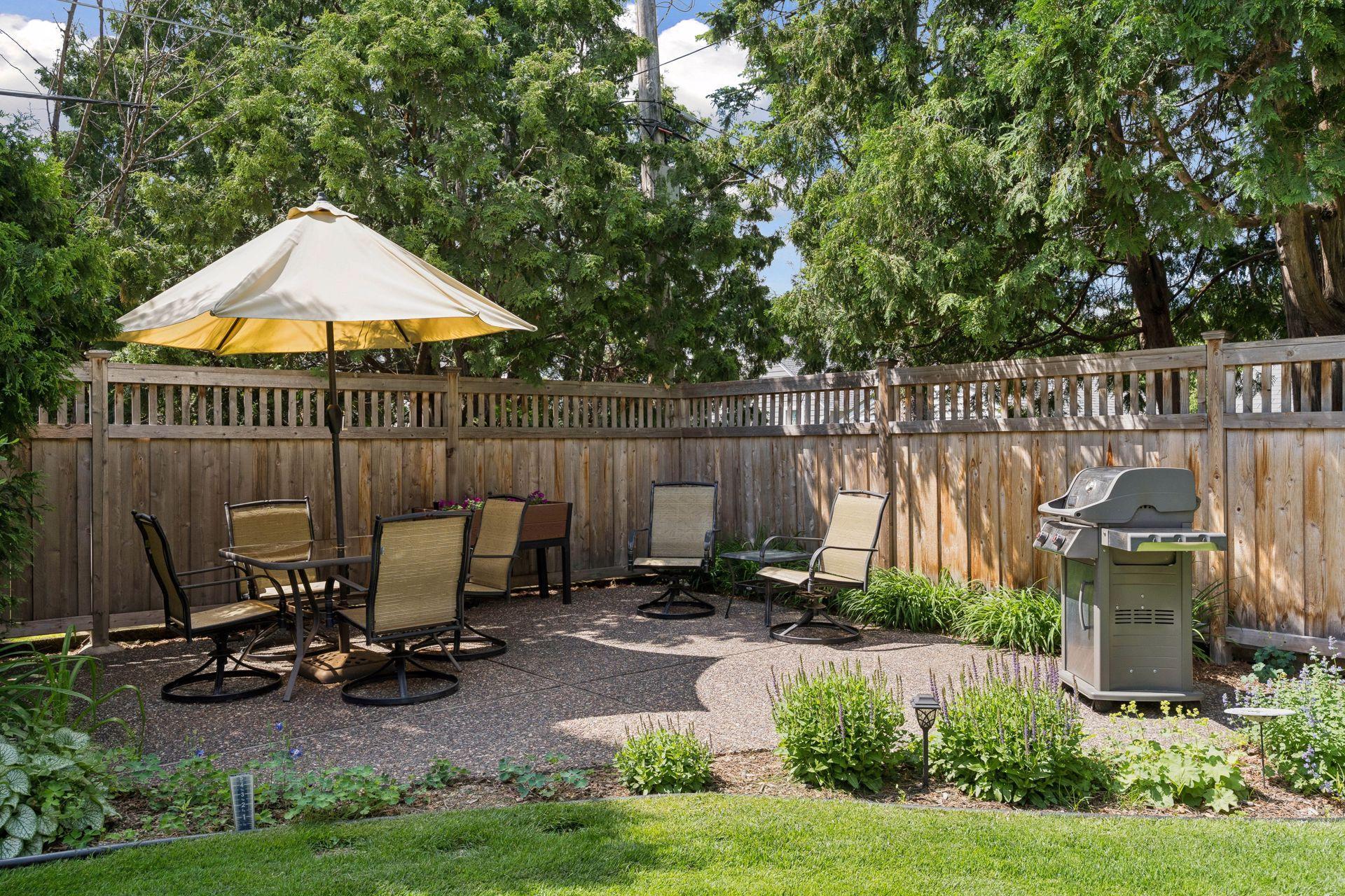 671 Josephine Place