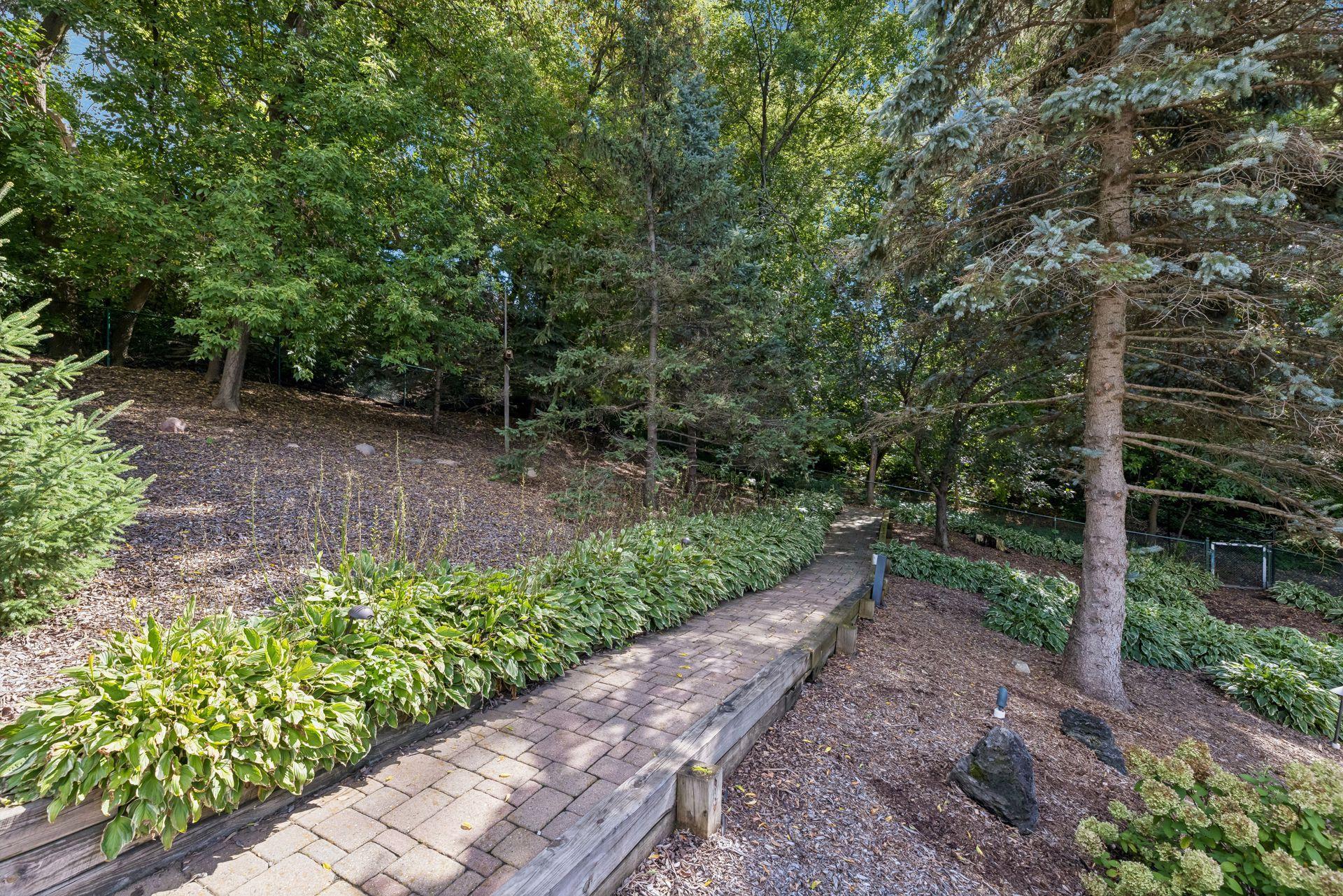 1538 Mccarthy Road