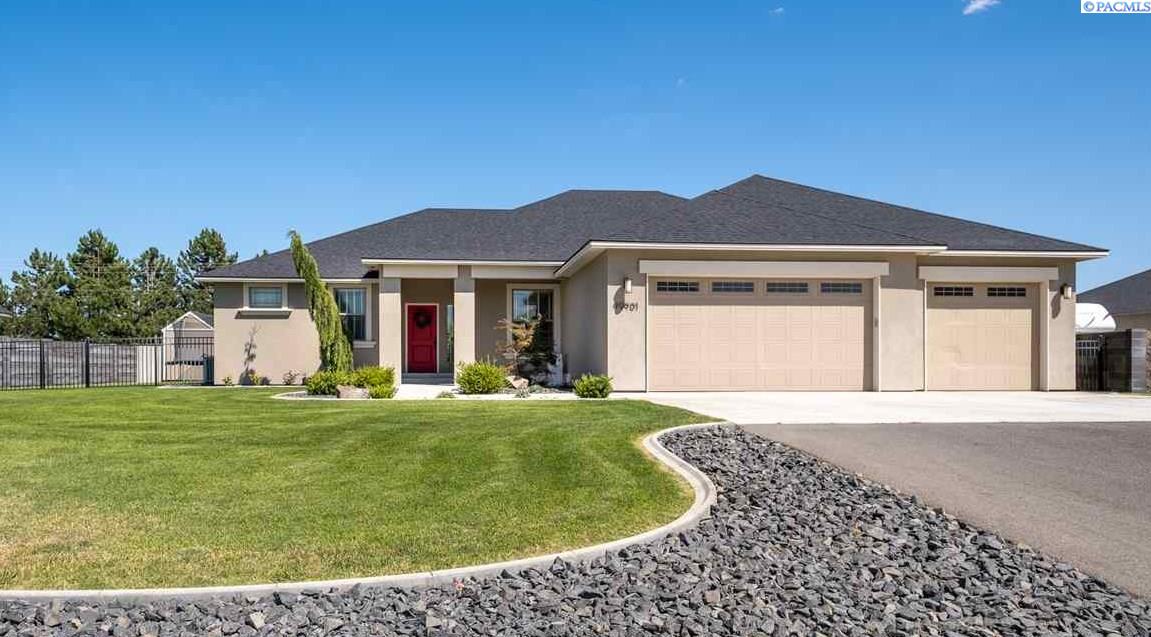 90901 Summit View Dr