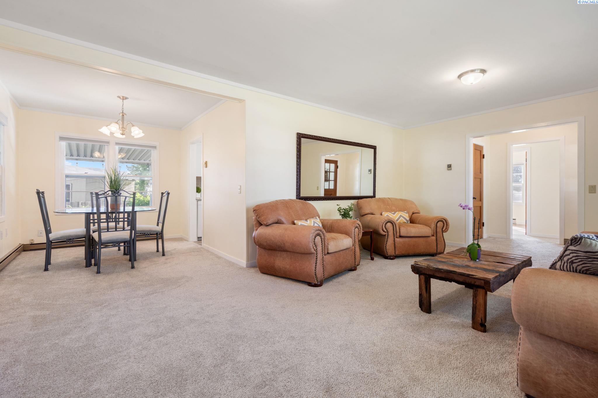 203 Douglass Ave
