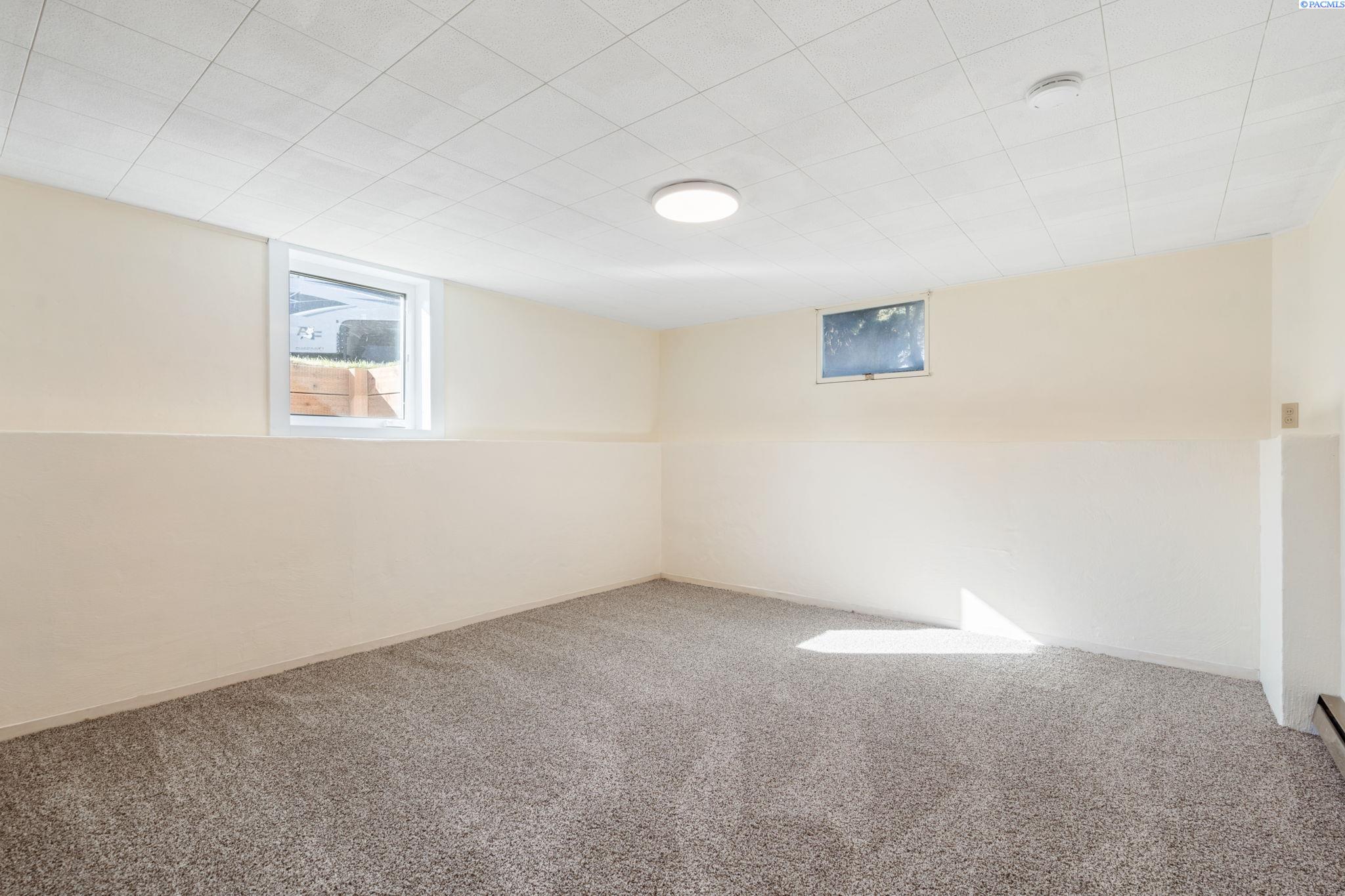 203 Douglass Ave