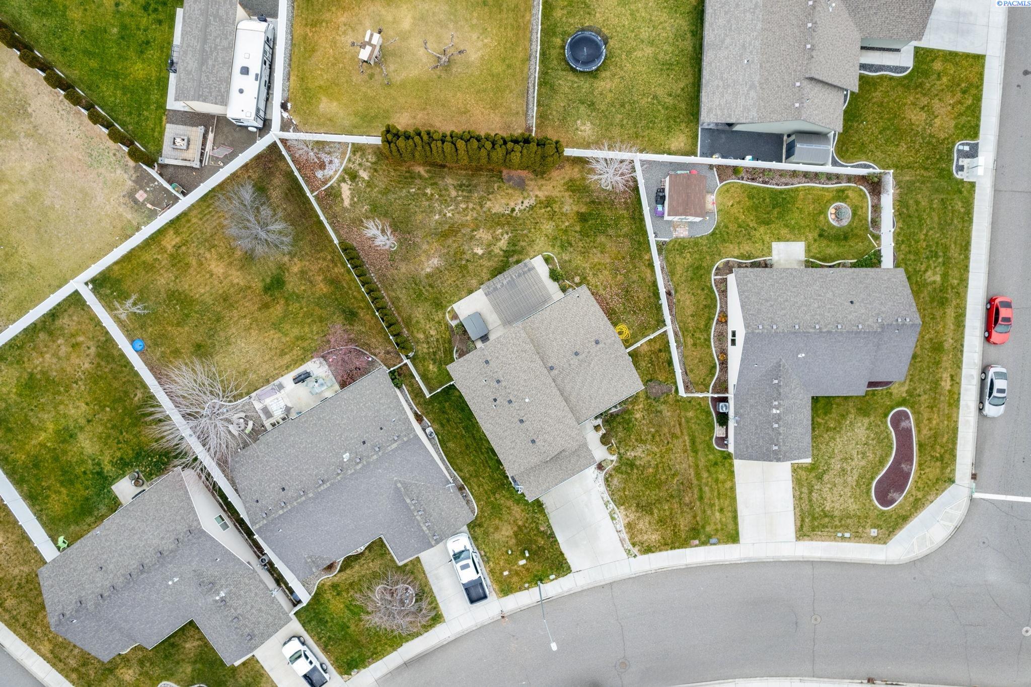 7811 Three Rivers Dr