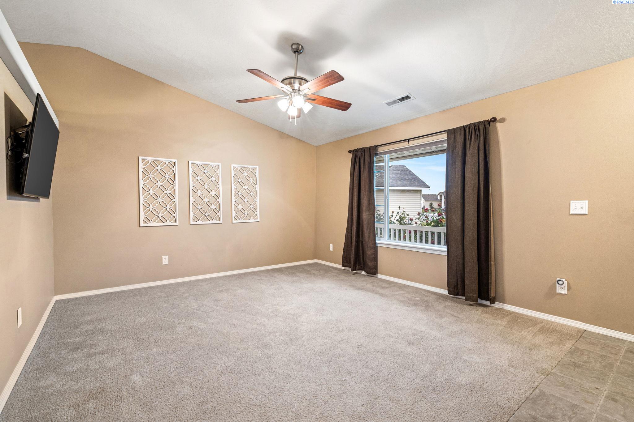 7811 Three Rivers Dr