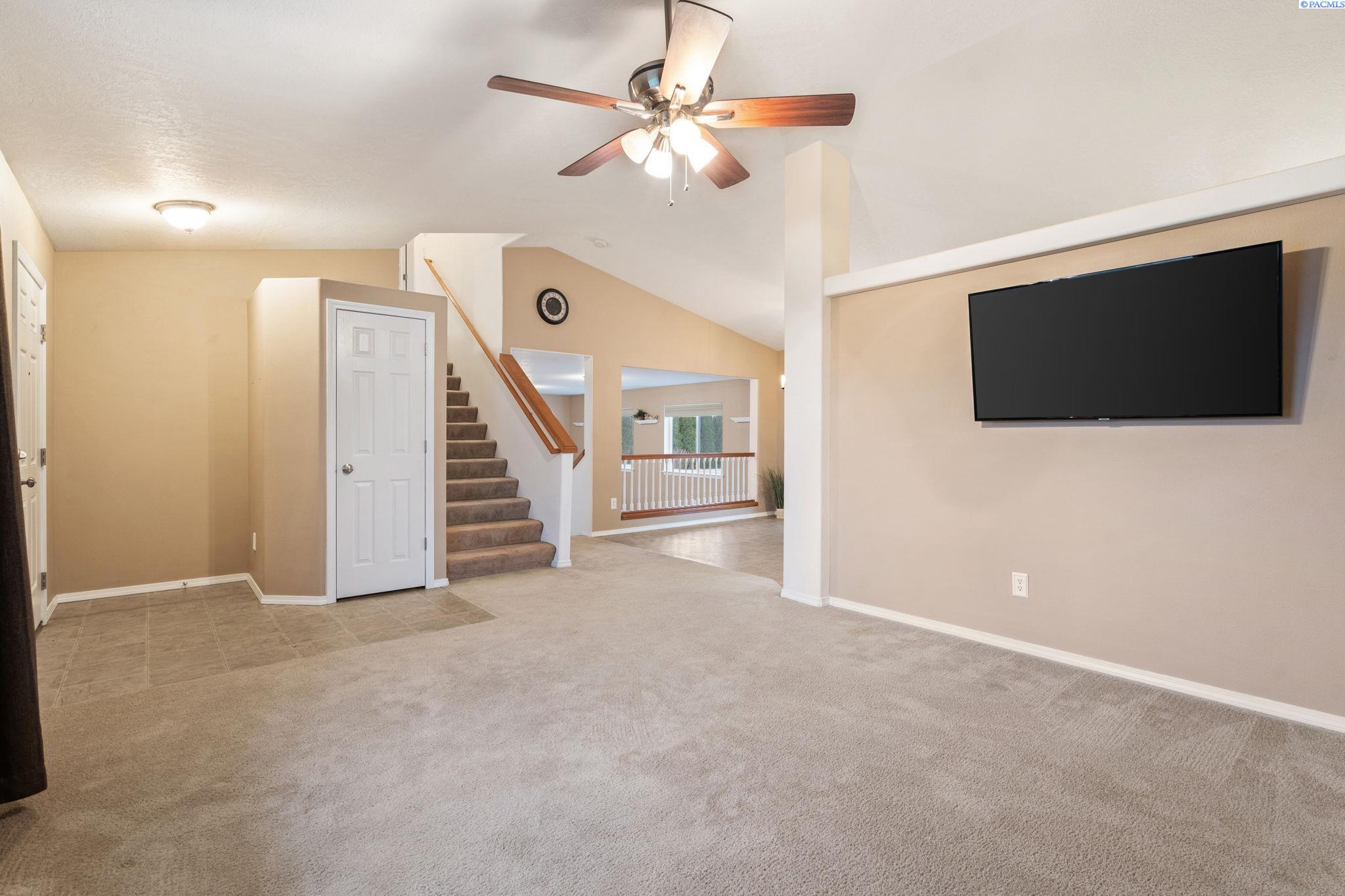 7811 Three Rivers Dr