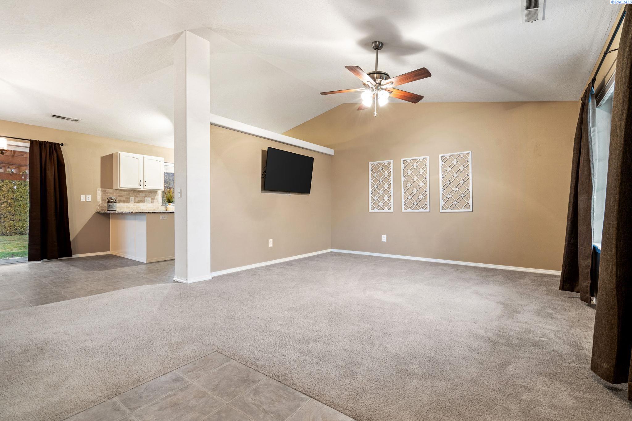 7811 Three Rivers Dr