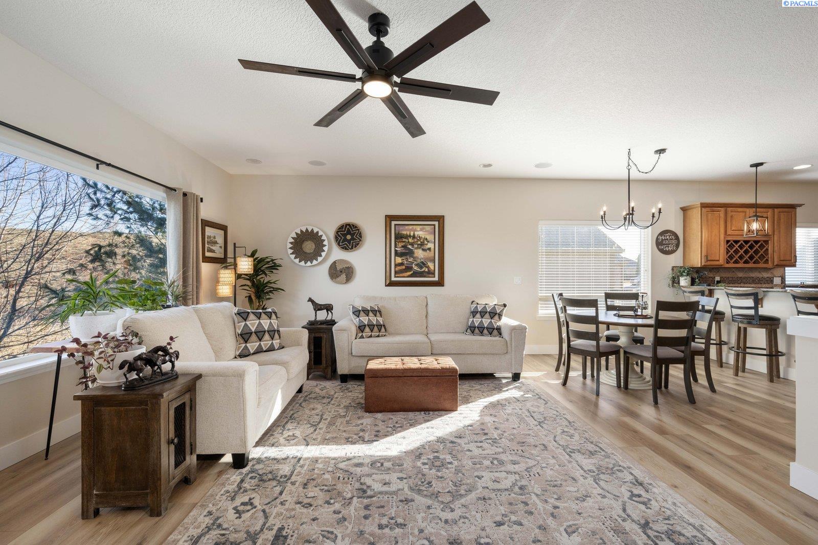 480 Cherry Blossom Loop