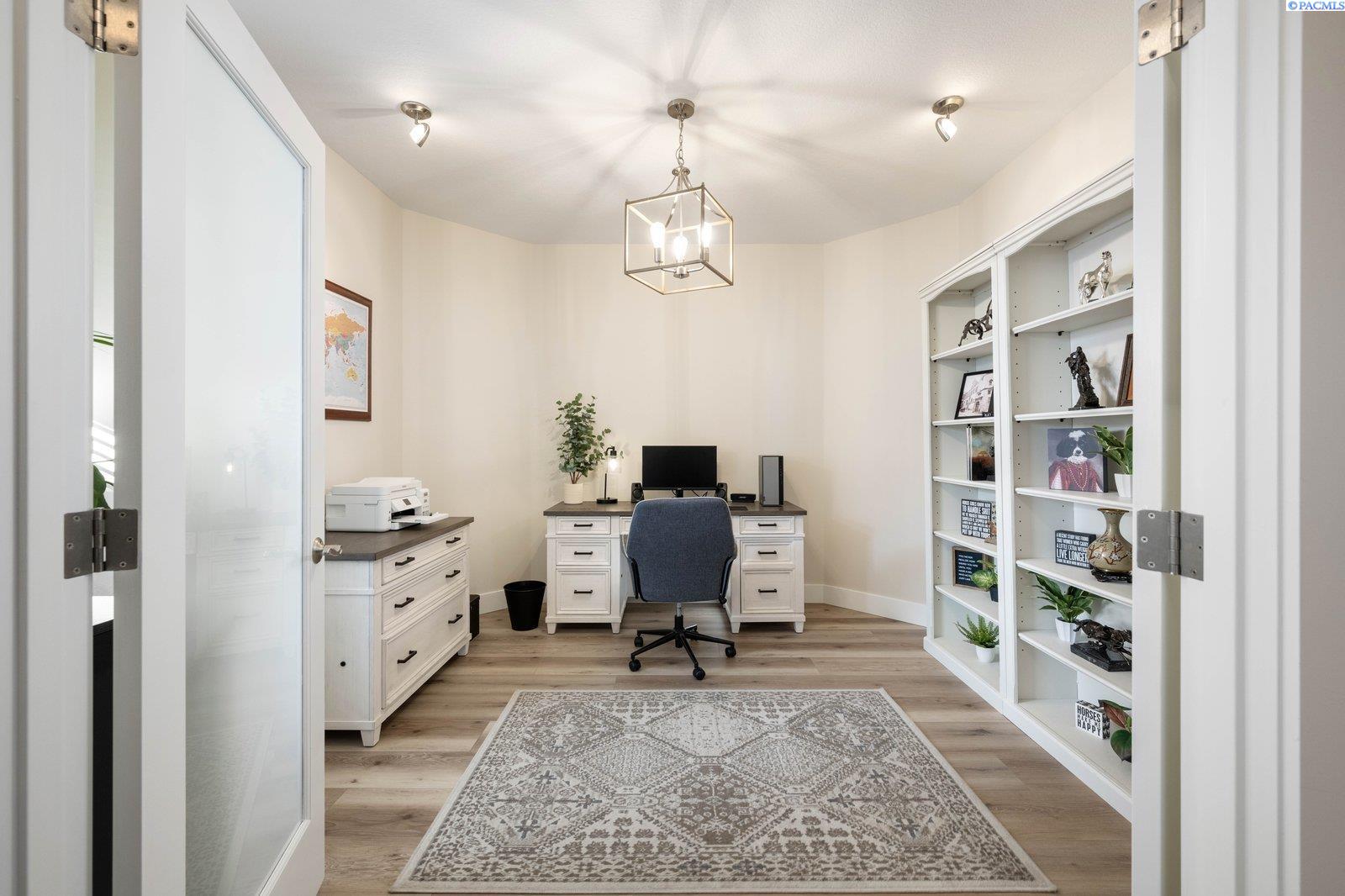 480 Cherry Blossom Loop