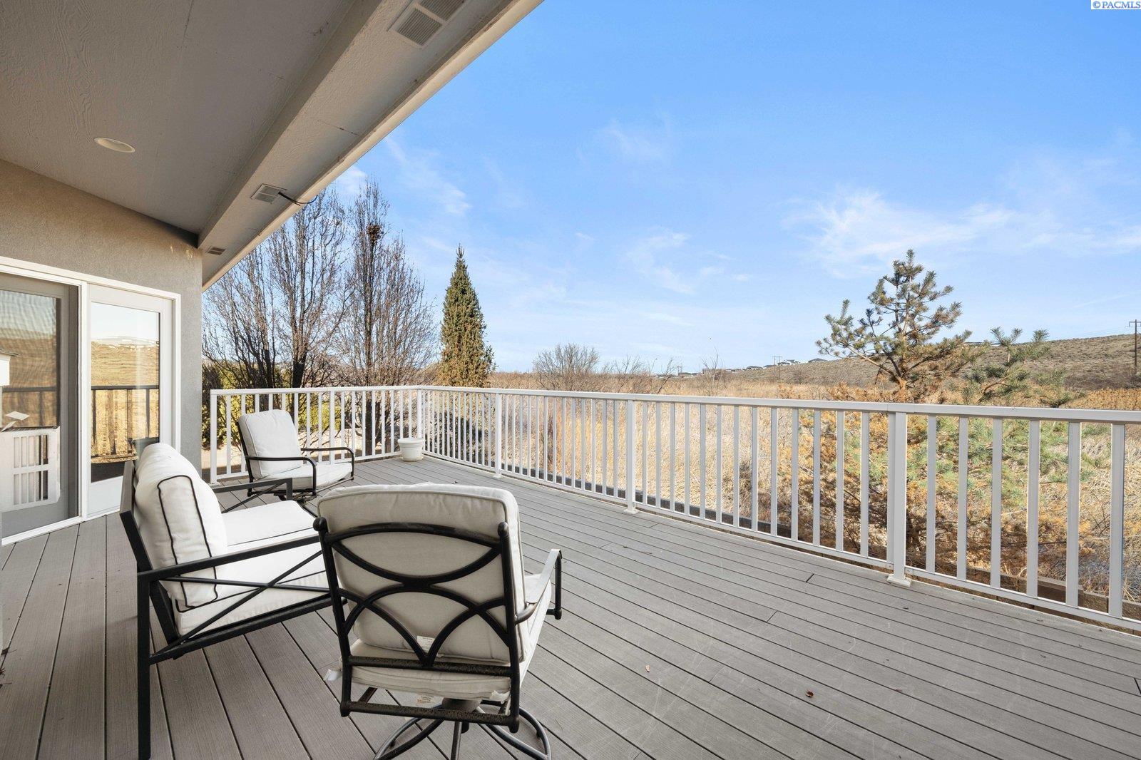 480 Cherry Blossom Loop