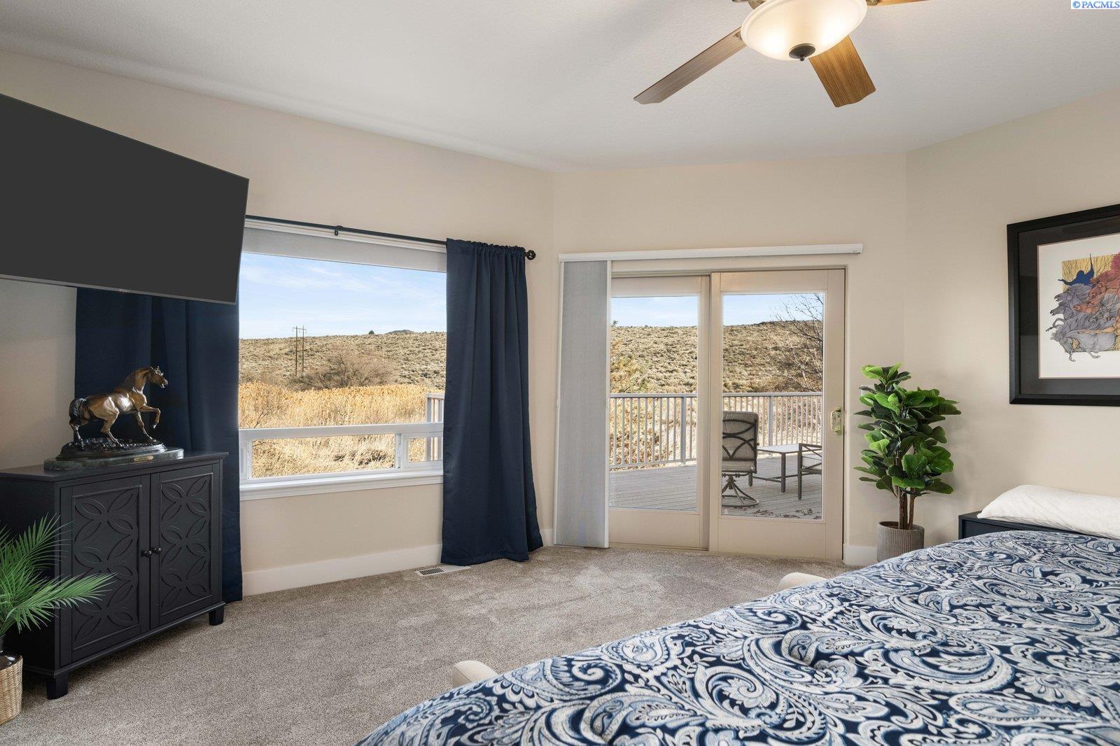 480 Cherry Blossom Loop