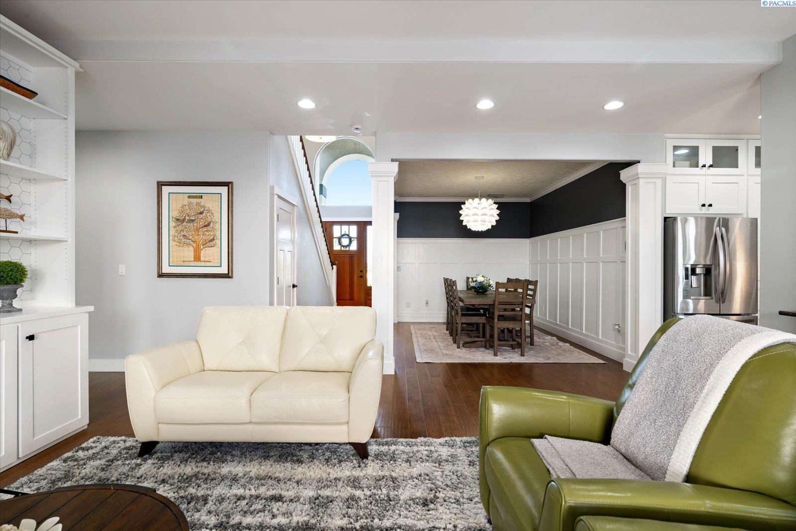 2165 Hawk Haven Ct
