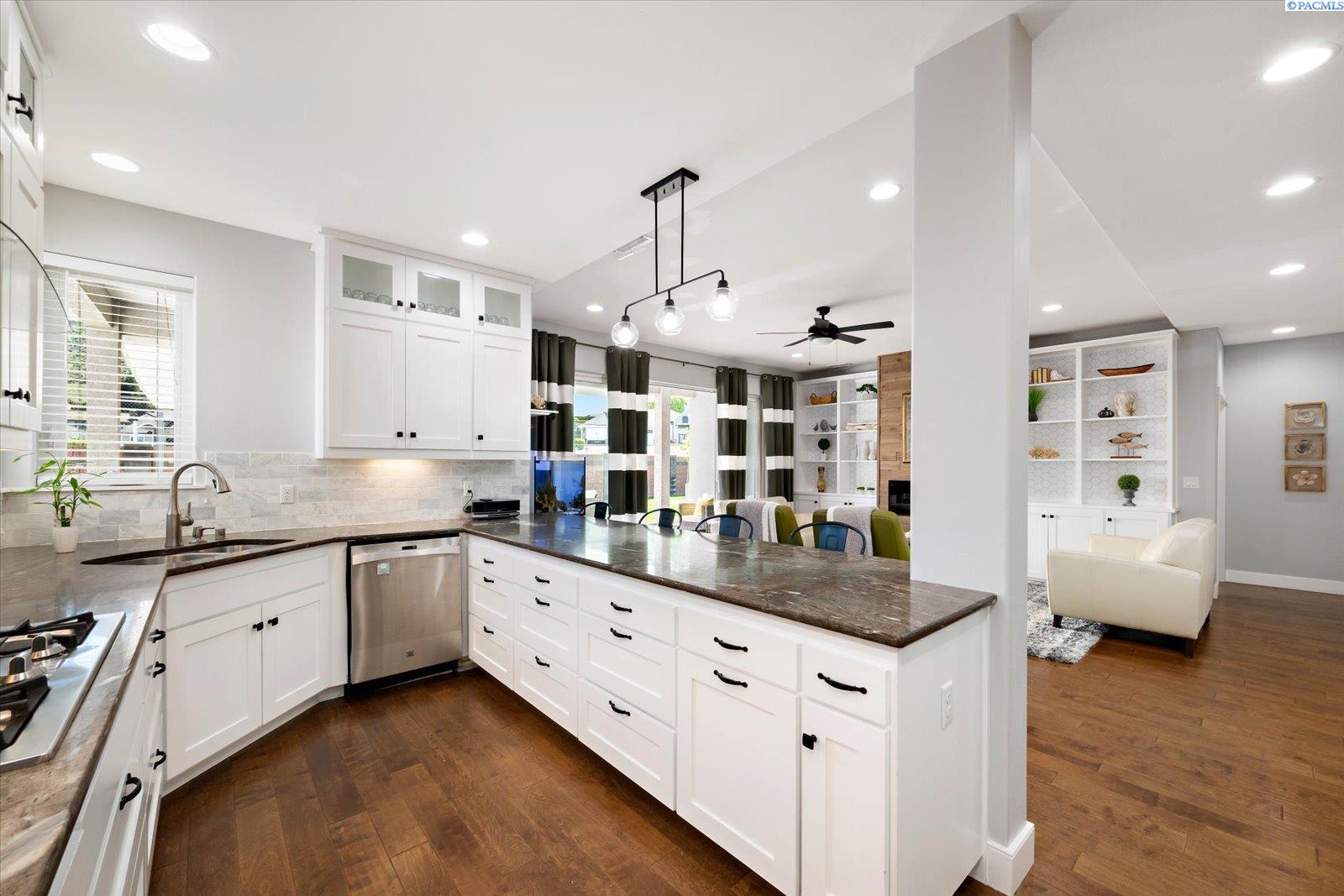 2165 Hawk Haven Ct