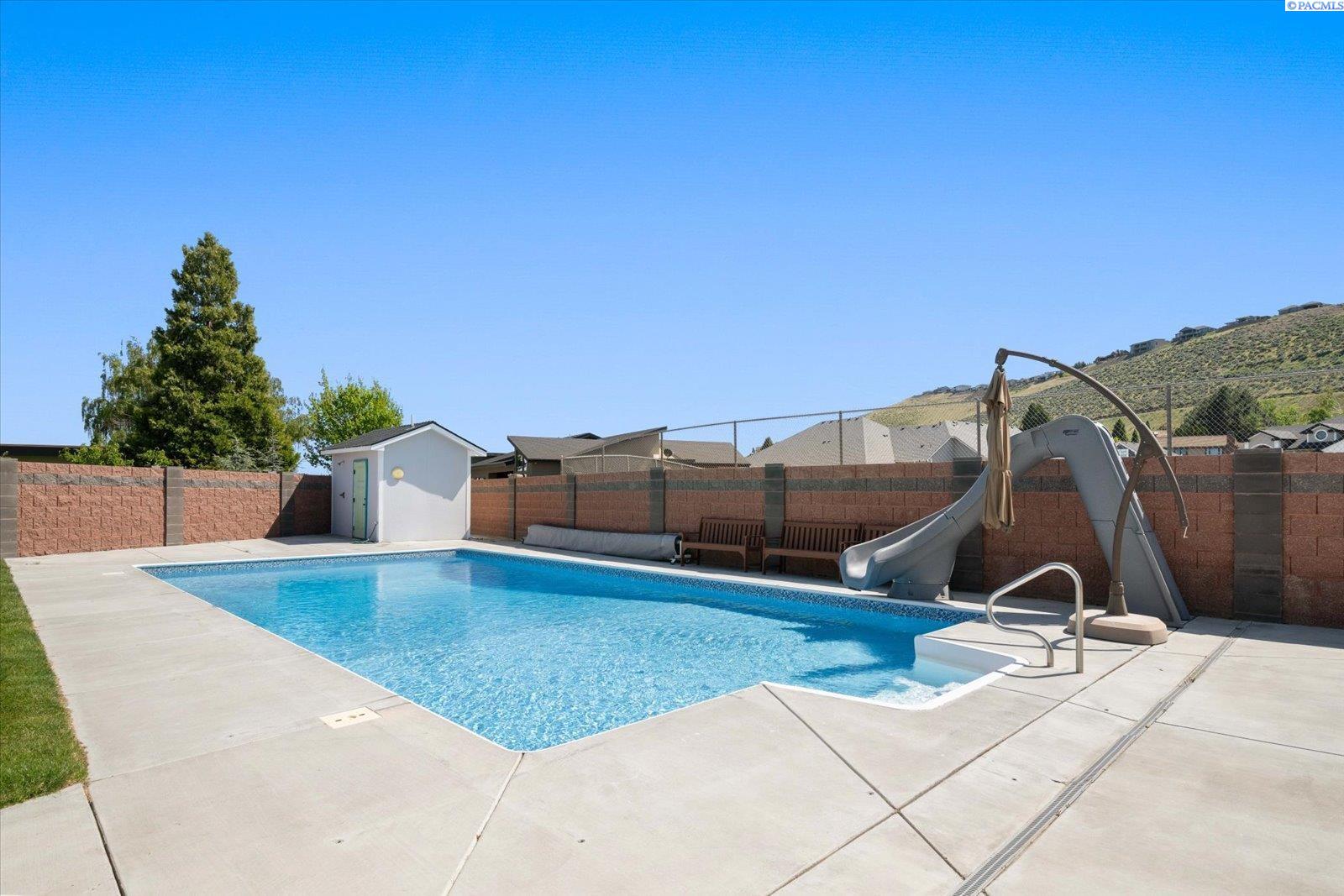 2165 Hawk Haven Ct