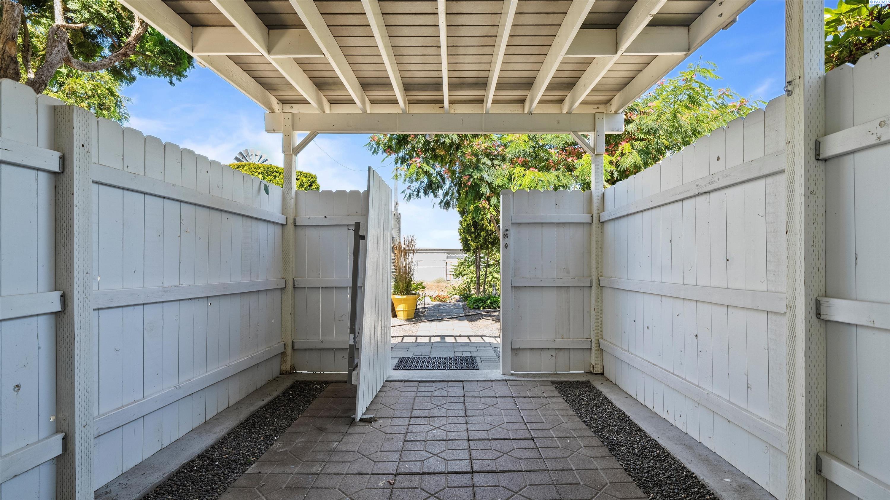 4414 W Rio Grande Ave Unit F