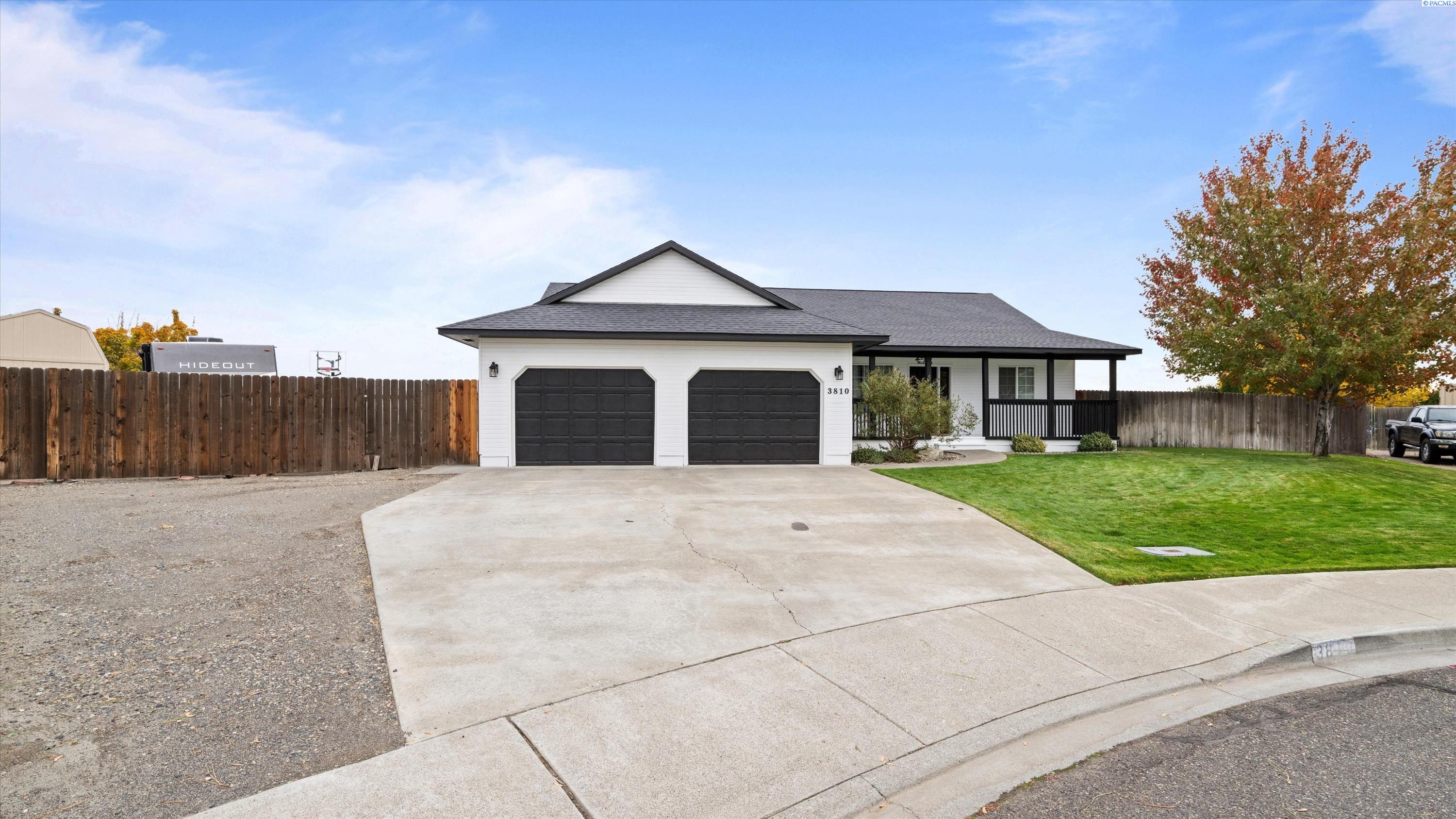 3810 Meadow View Ct