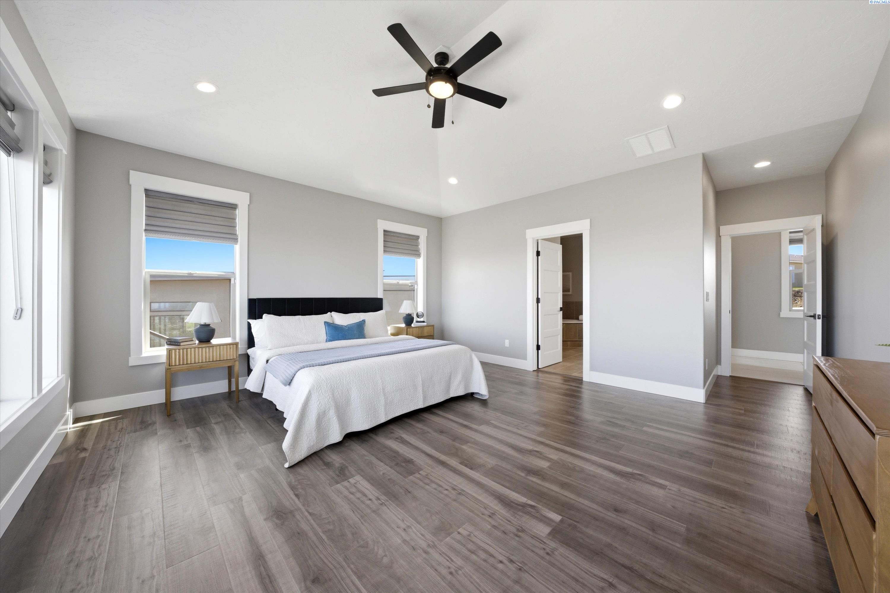 2508 Falconcrest Loop