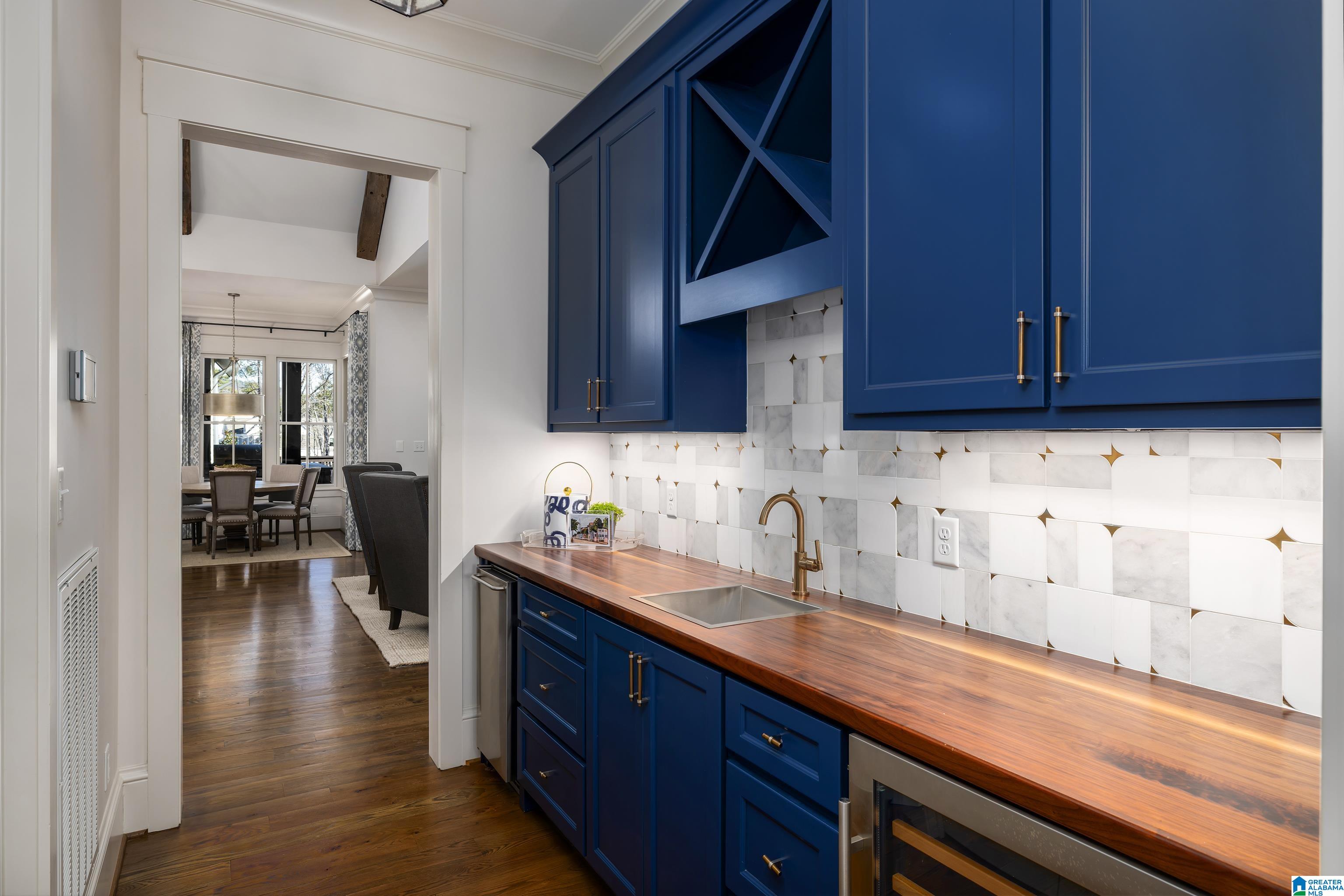 4258 RENAISSANCE PARK CIRCLE