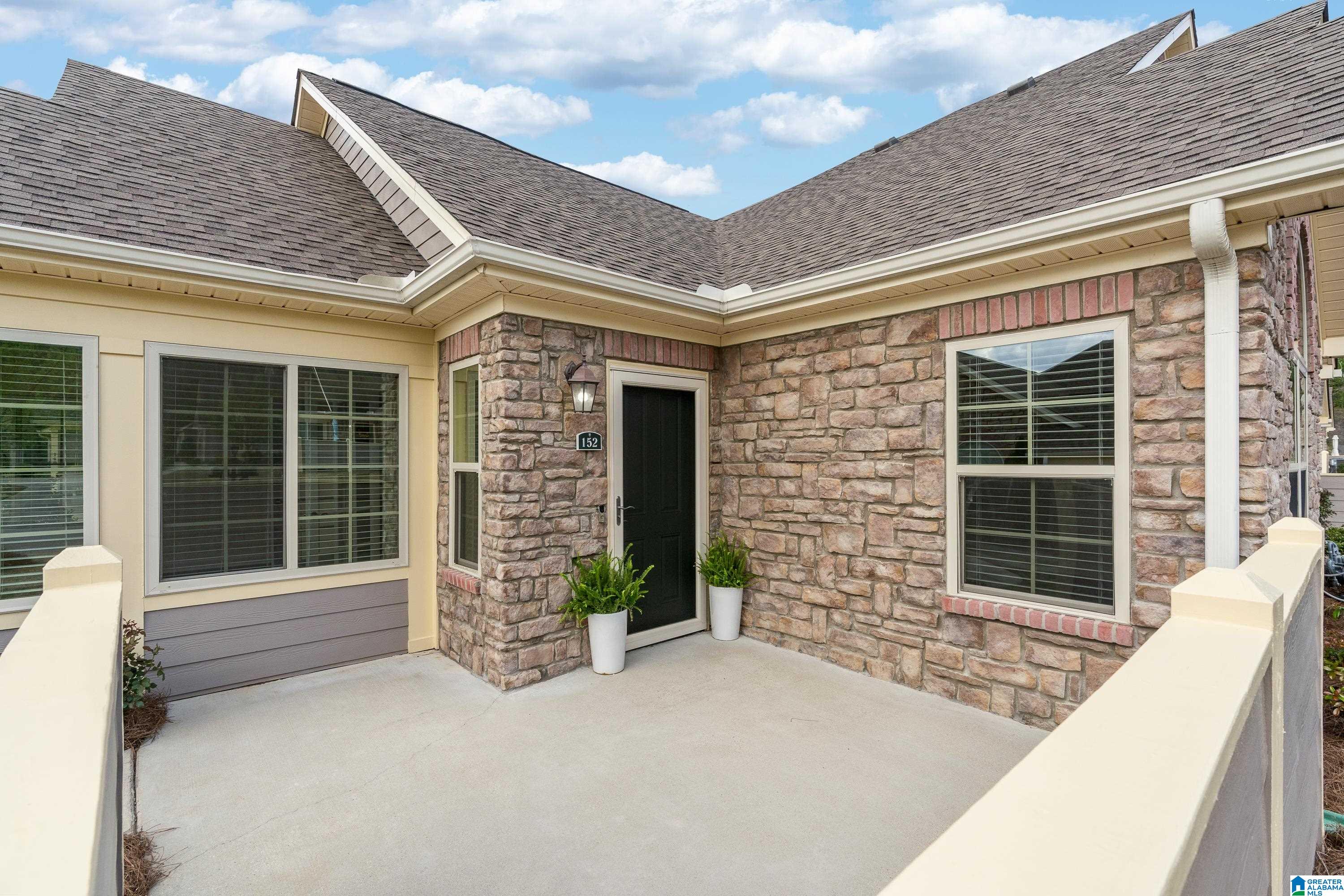152 CORNERSTONE COURT 152