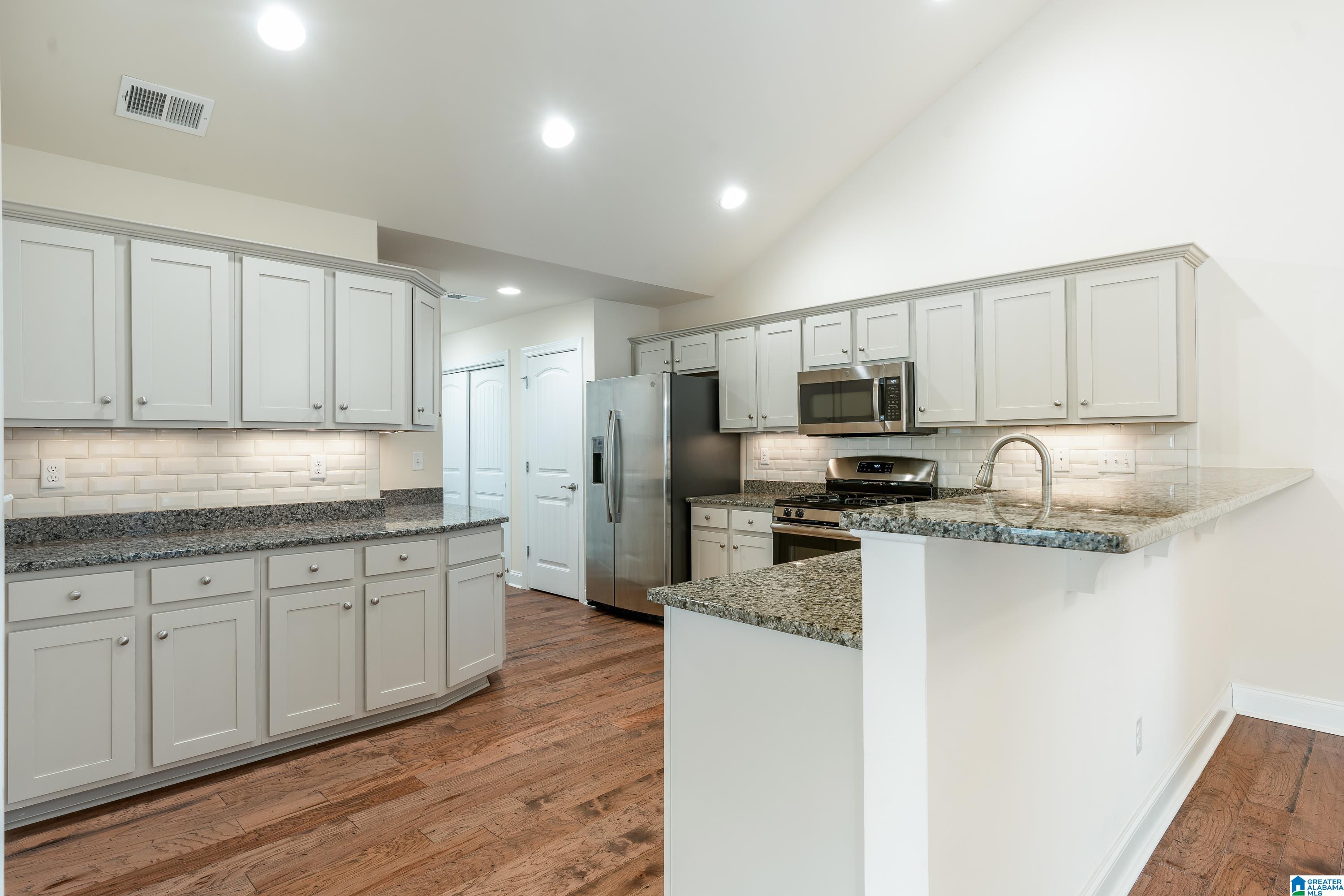 152 CORNERSTONE COURT 152
