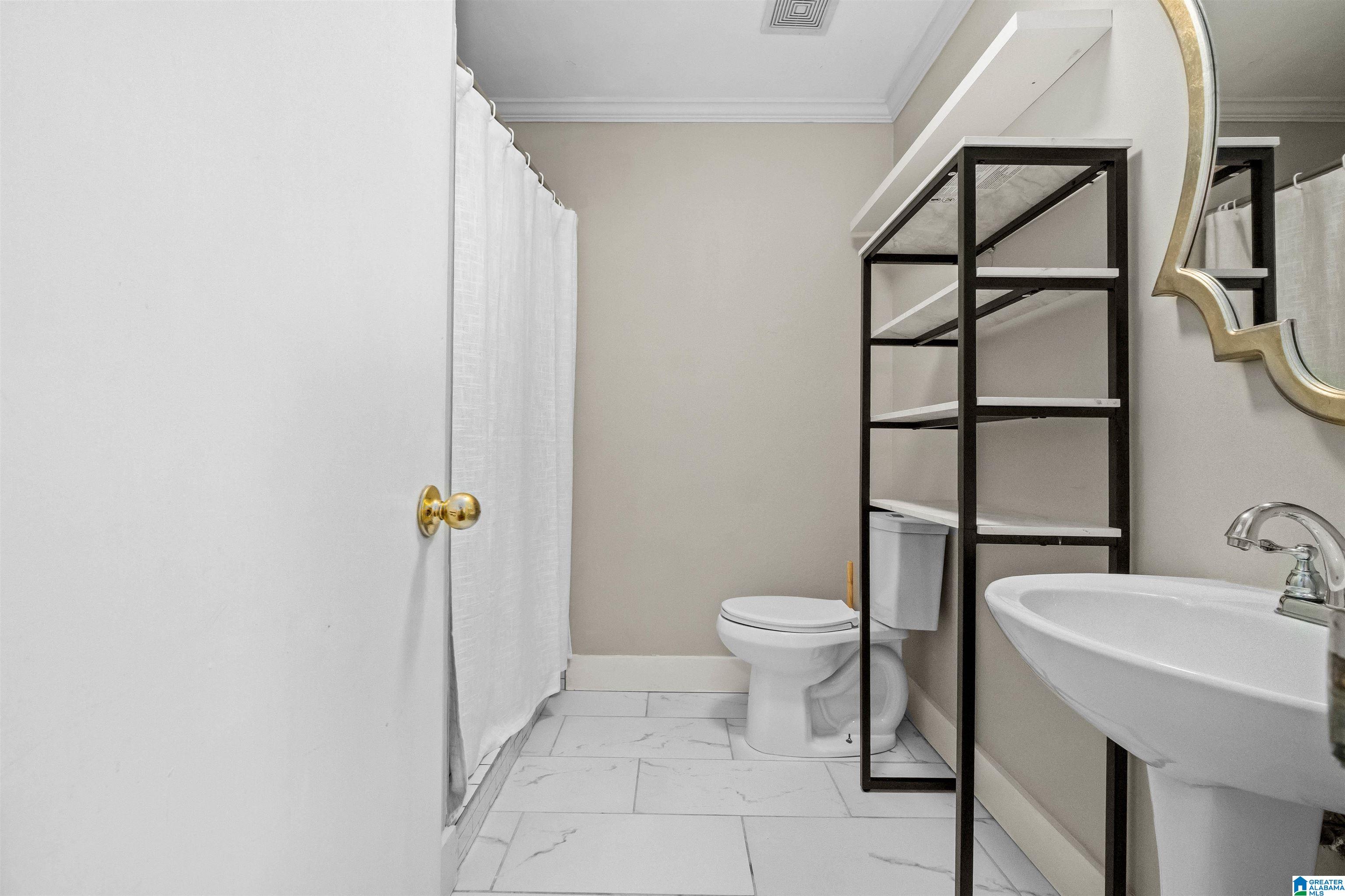 1029 EDGEWOOD BOULEVARD