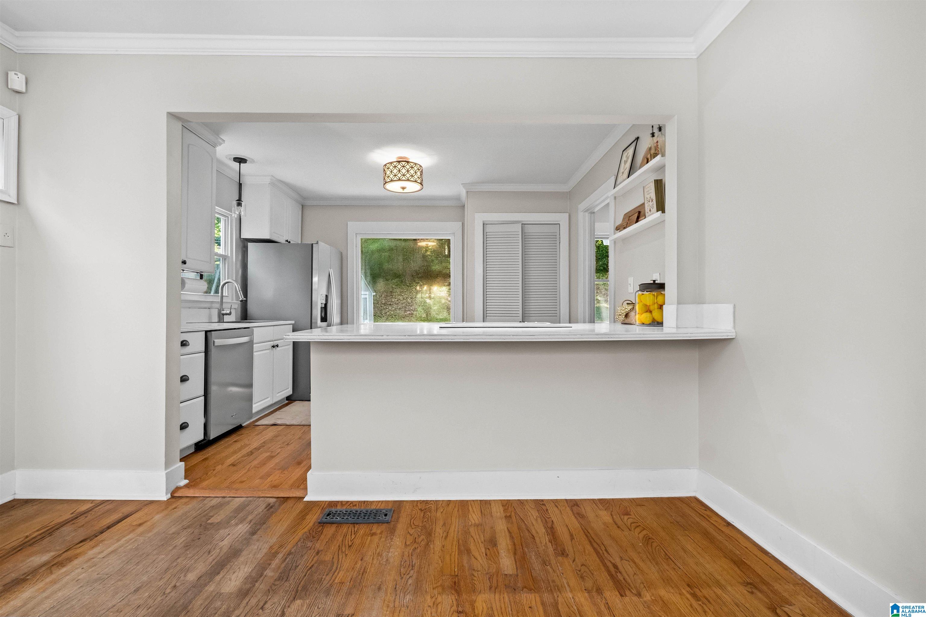 1029 EDGEWOOD BOULEVARD