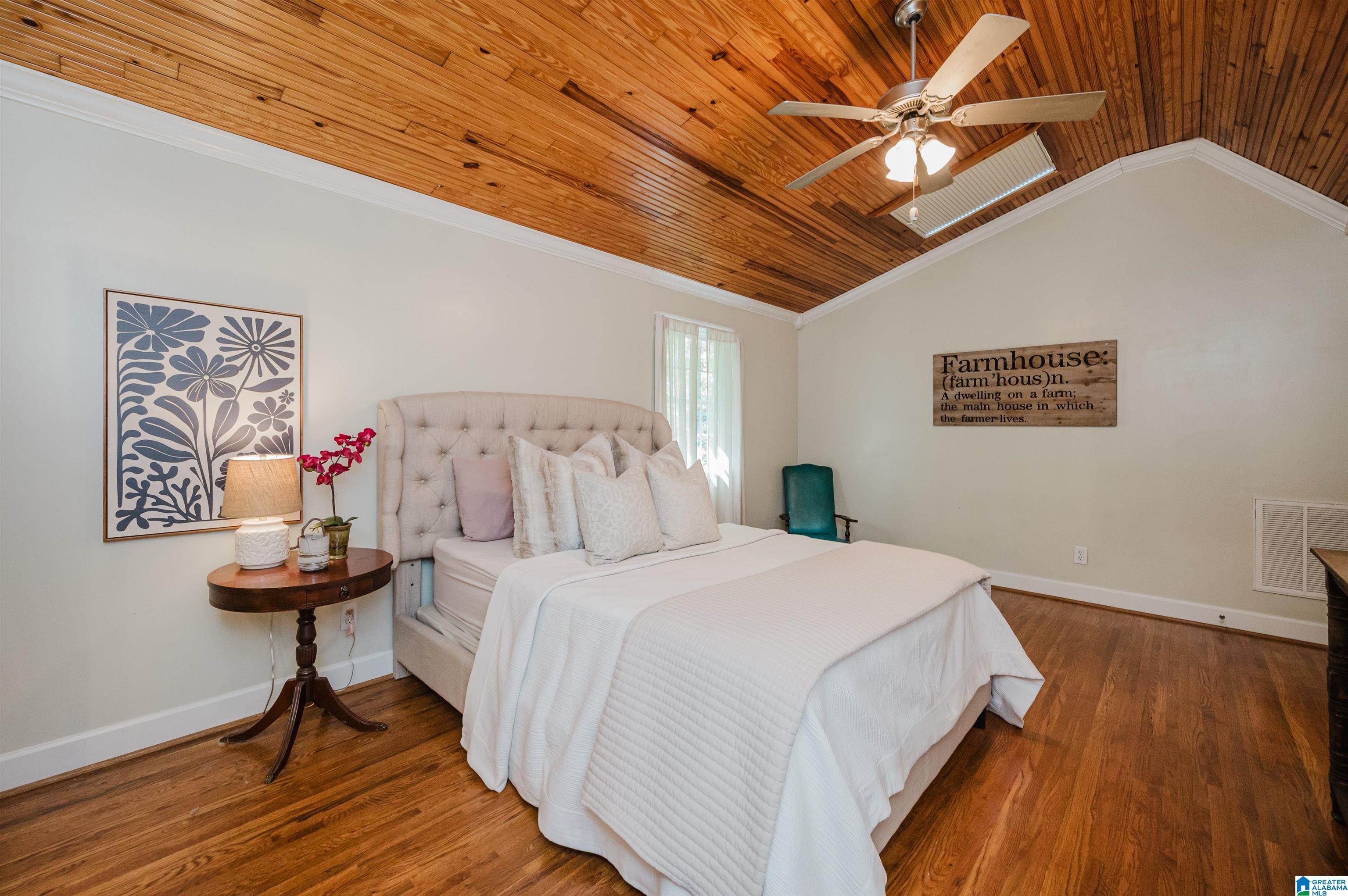 236 HIDEAWAY LANE