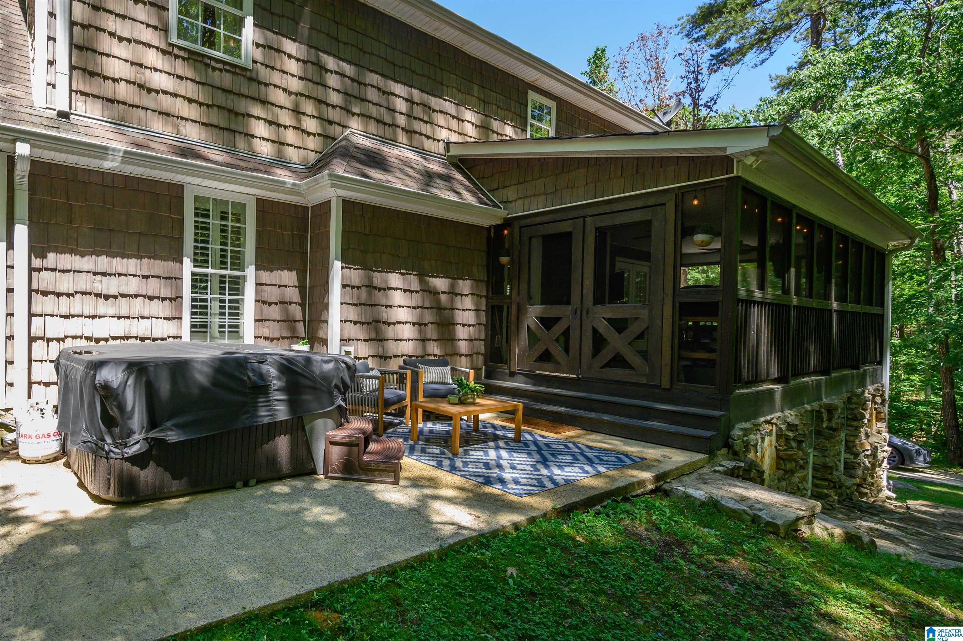 236 HIDEAWAY LANE
