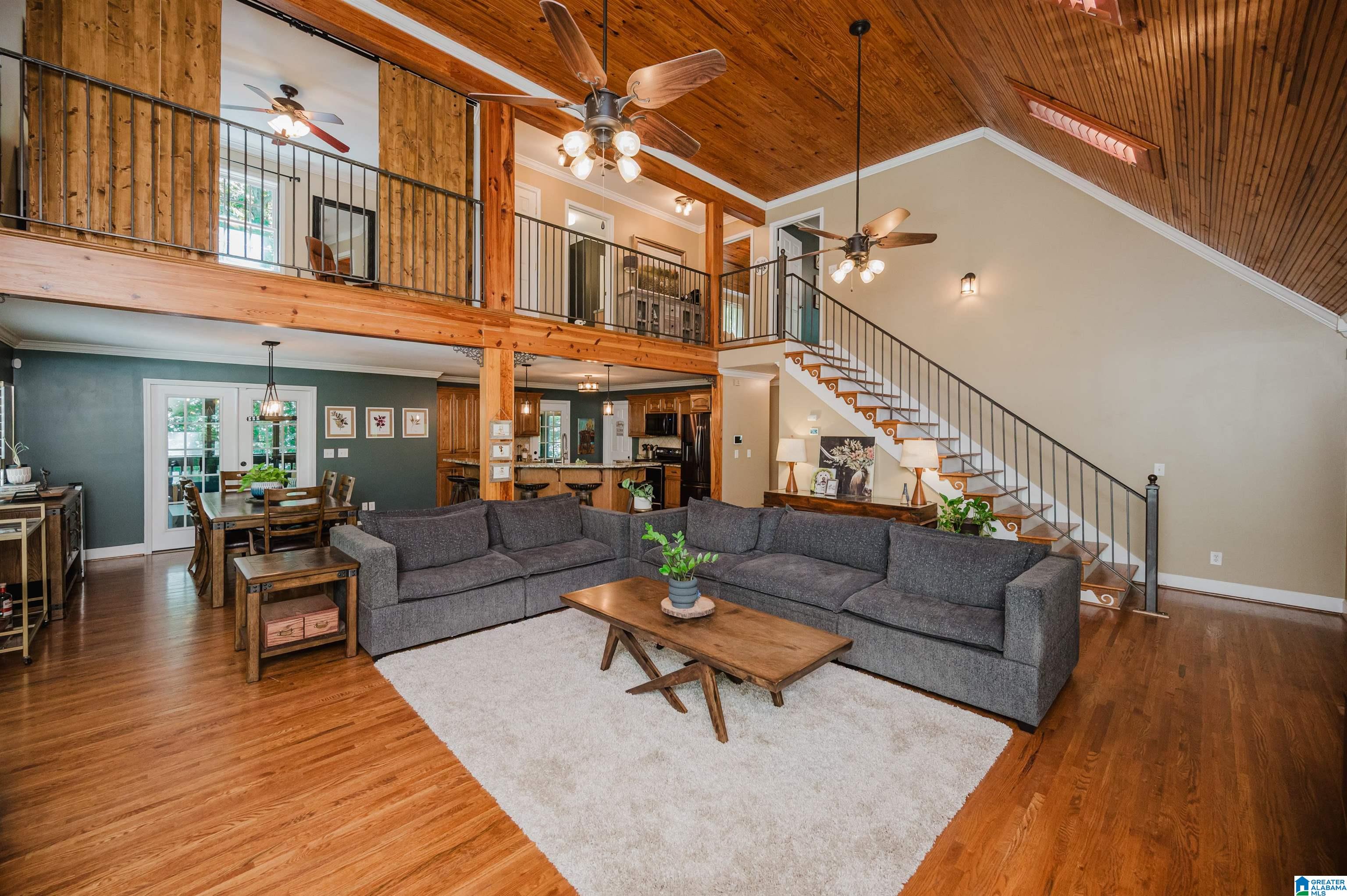 236 HIDEAWAY LANE