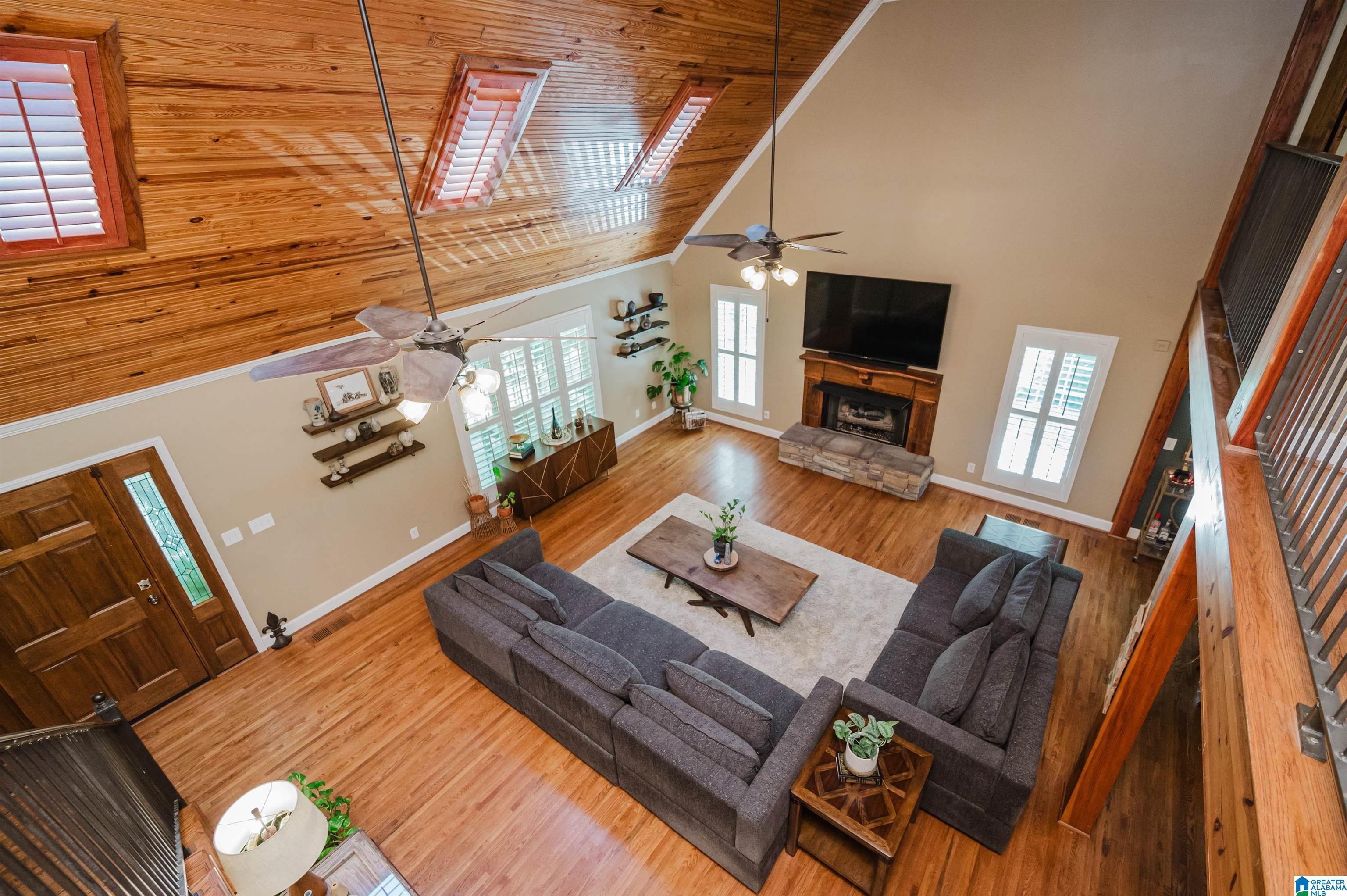 236 HIDEAWAY LANE