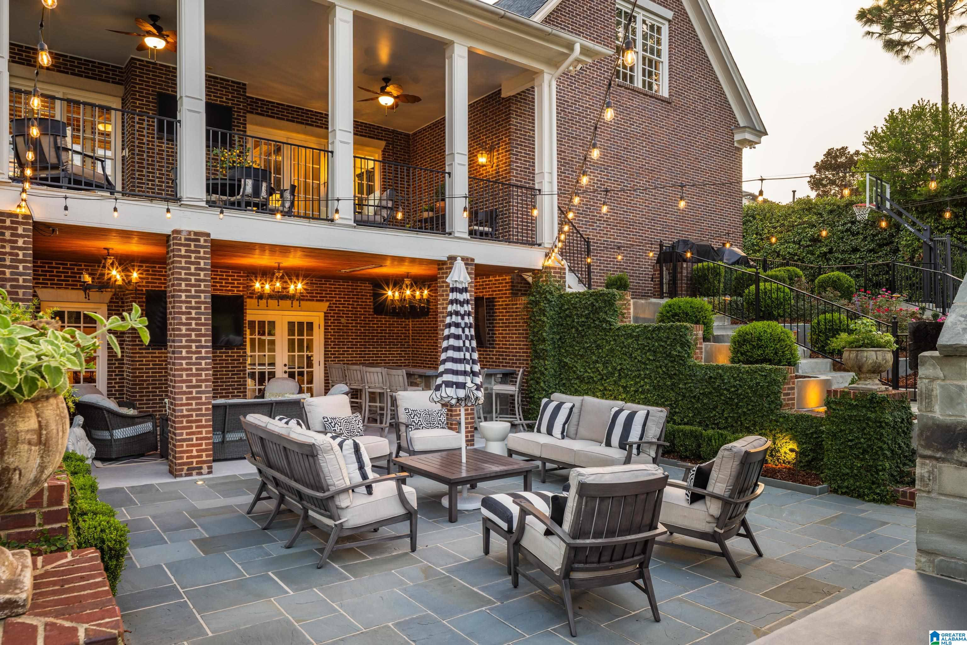 625 FOUNDERS PARK DRIVE W