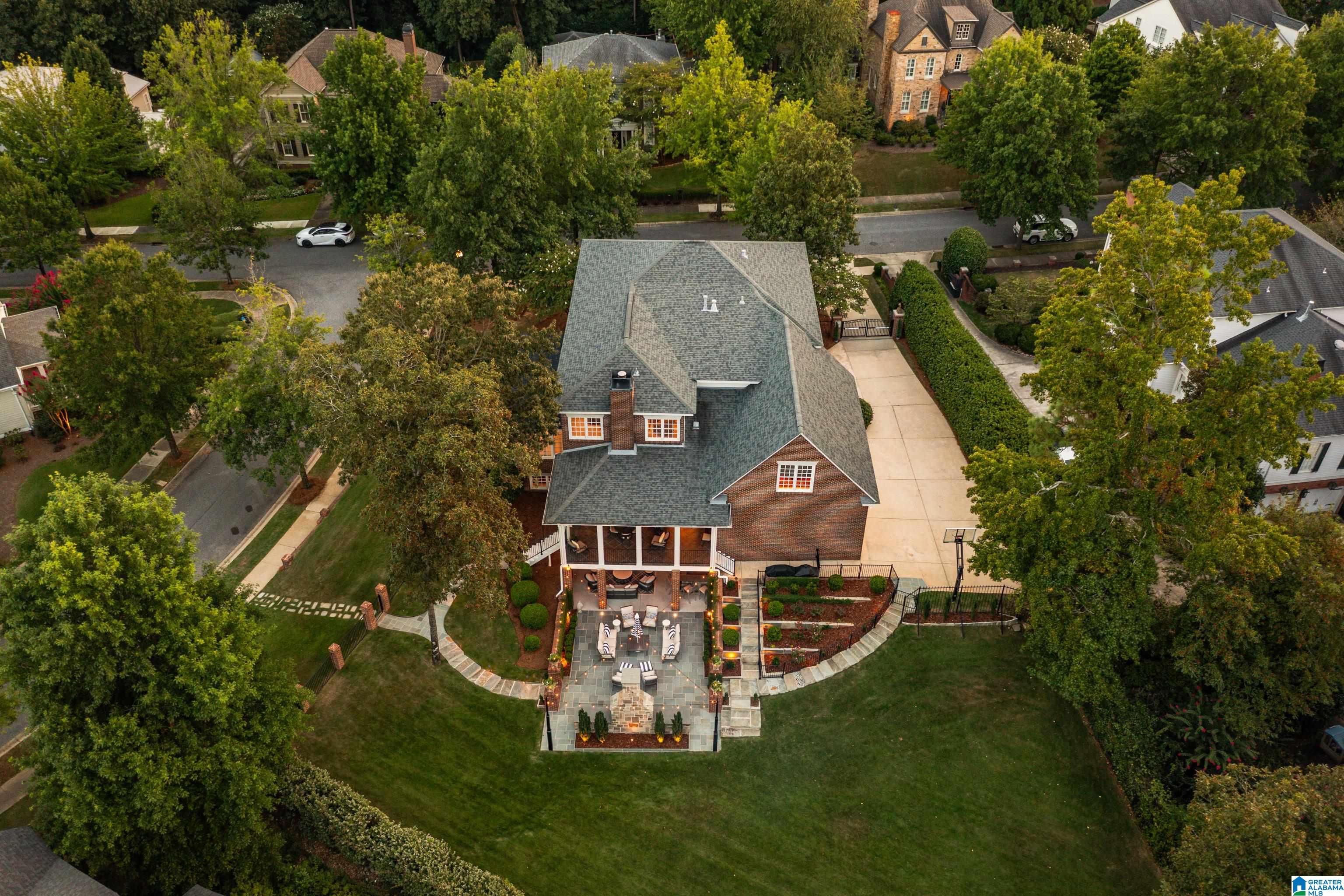 625 FOUNDERS PARK DRIVE W