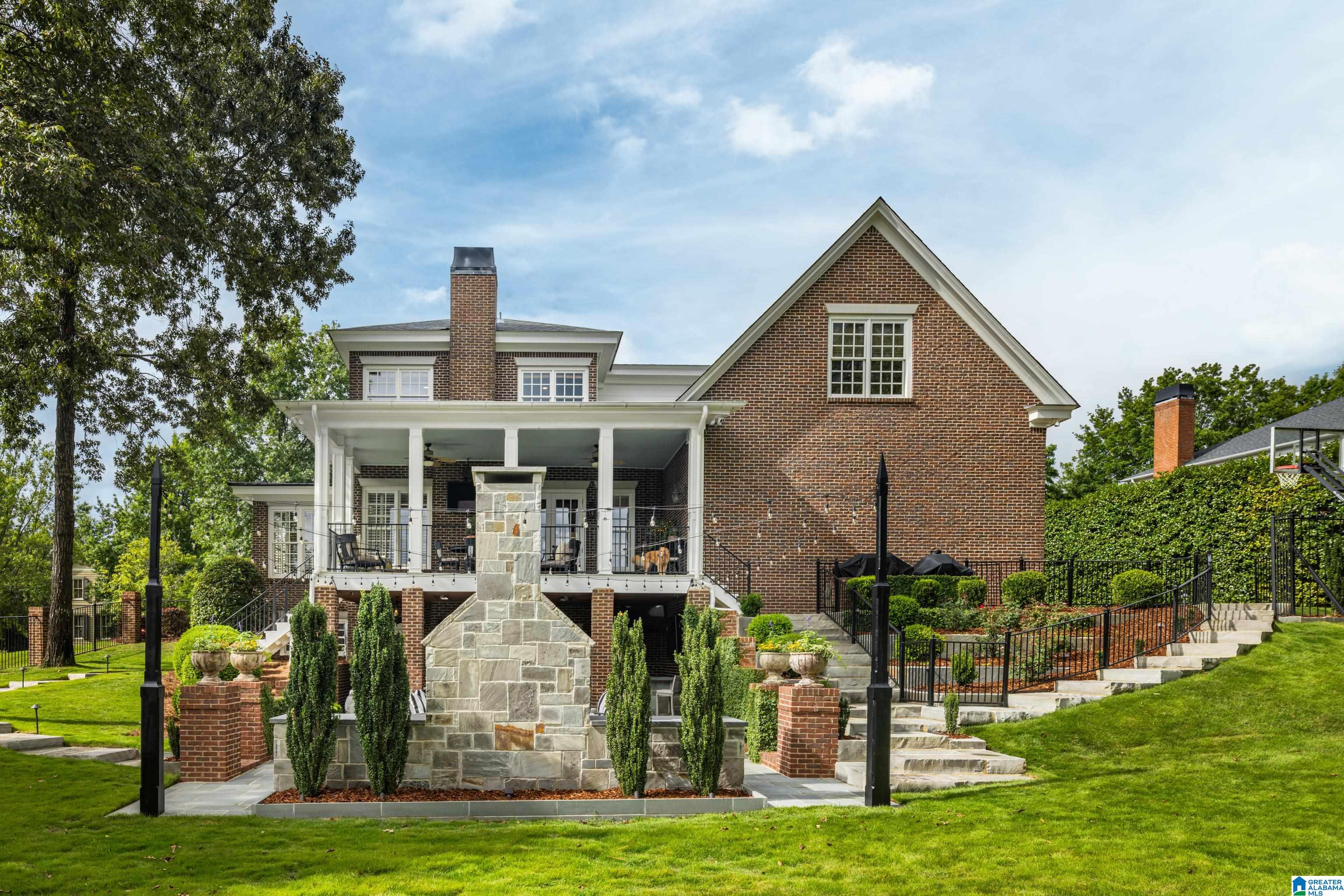 625 FOUNDERS PARK DRIVE W