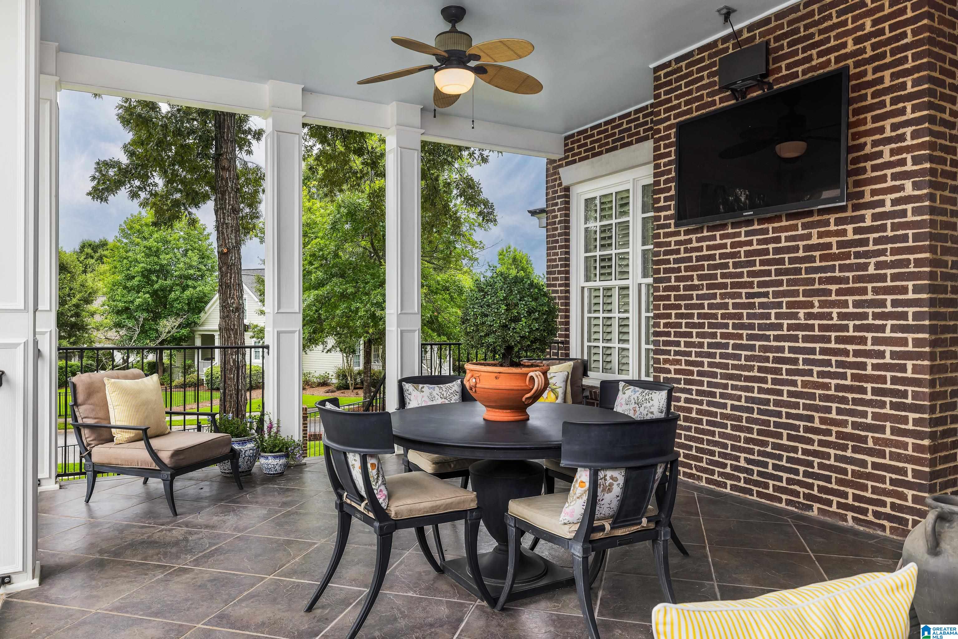 625 FOUNDERS PARK DRIVE W